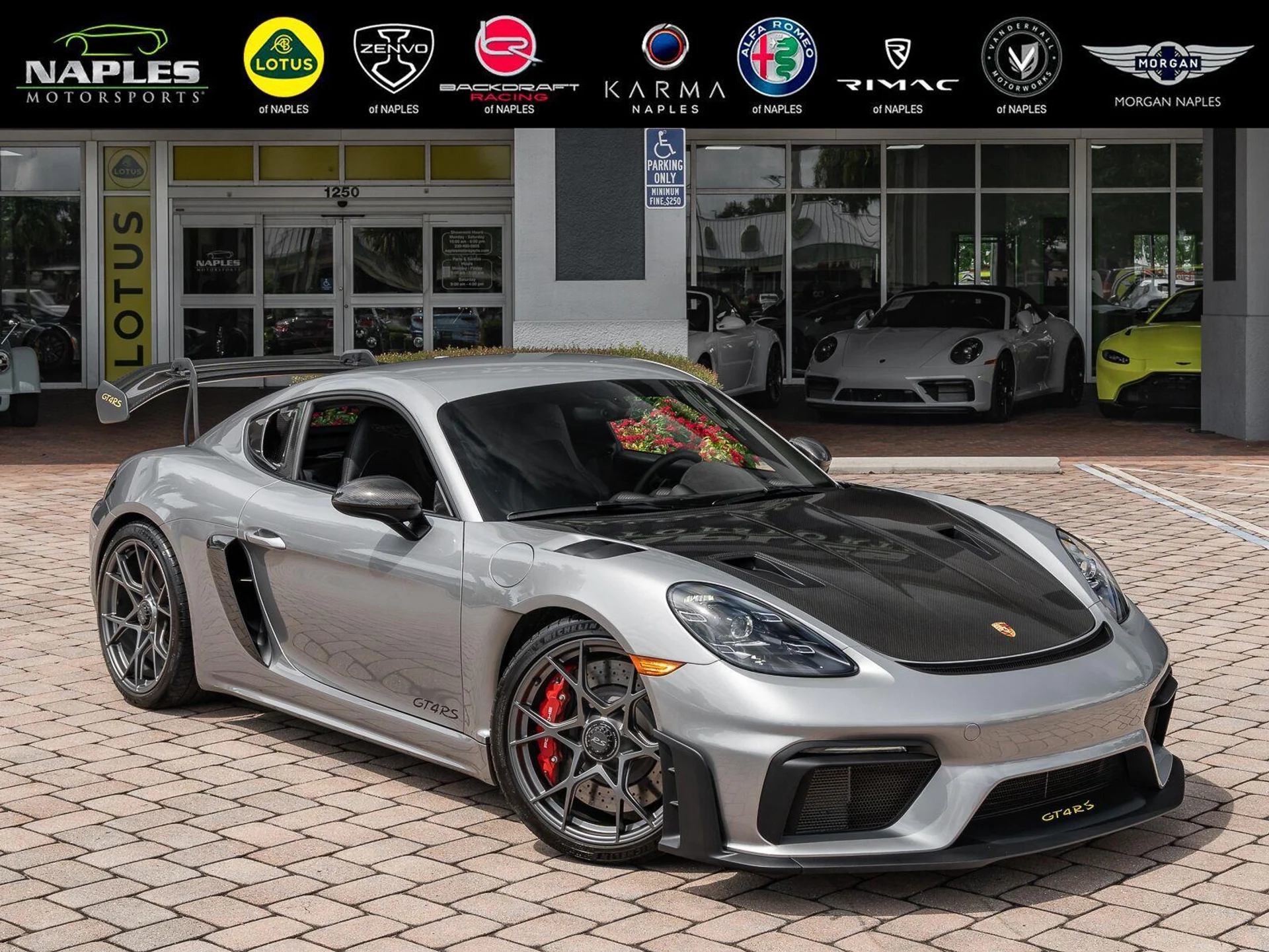mph000_3128118302_Used_2024_Porsche_718_Cayman_GT_4_RS_1790111634_bae40caaff