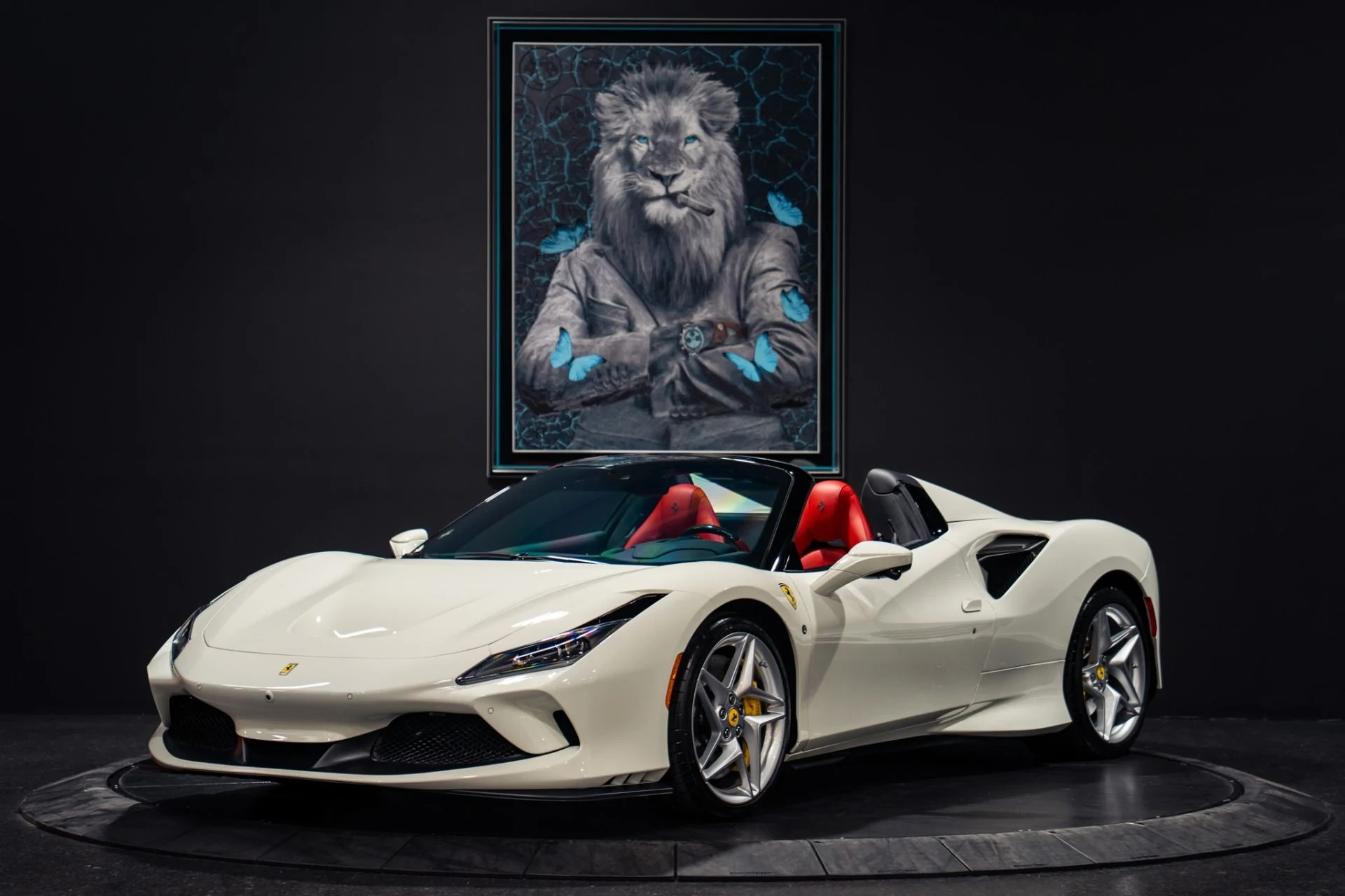 mph000_3164078289_Used_2023_Ferrari_F8_Spider_Passenger_Display_Front_Lift_1785938596_5354c461d1
