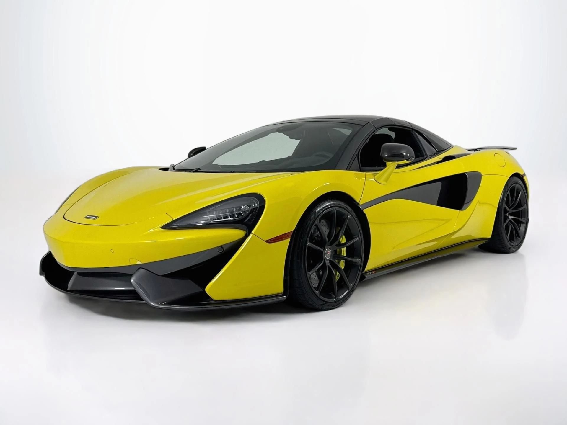 mph000_317192133_Used_2018_Mc_Laren_570_S_Spider_1793227934_67b3e9958f