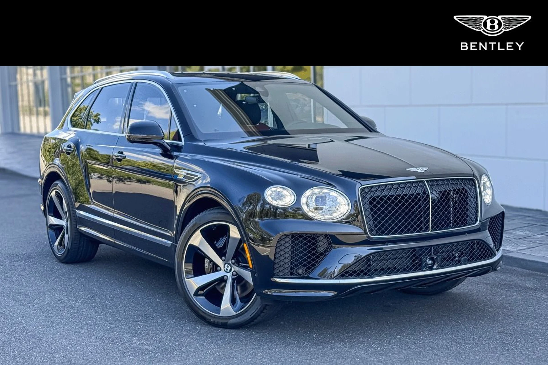 mph000_3173034676_Used_2025_Bentley_Bentayga_V8_1758544256_261185adc5