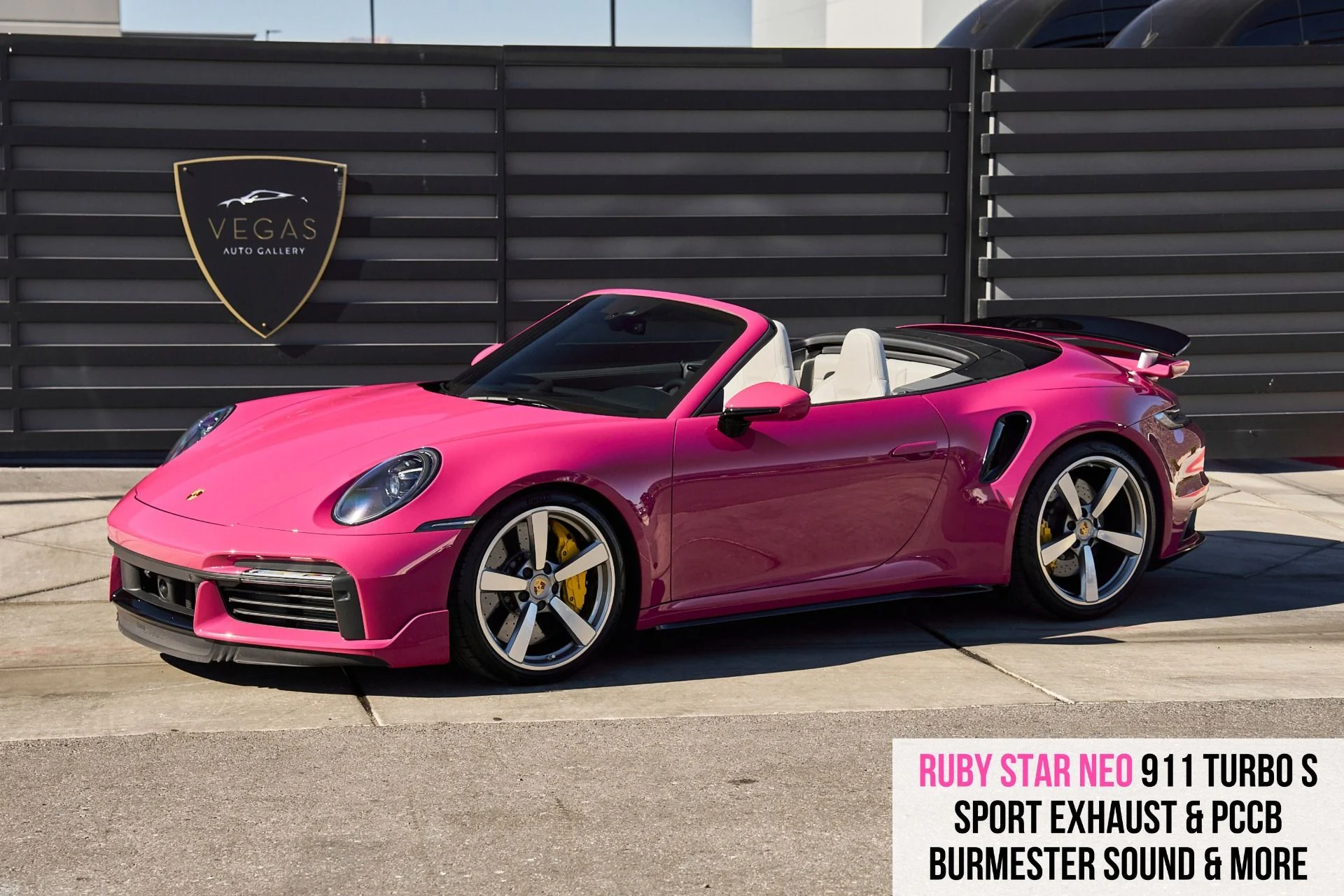 mph000_3194224407_Used_2023_Porsche_911_Turbo_1762568100_2bde7f2c3a