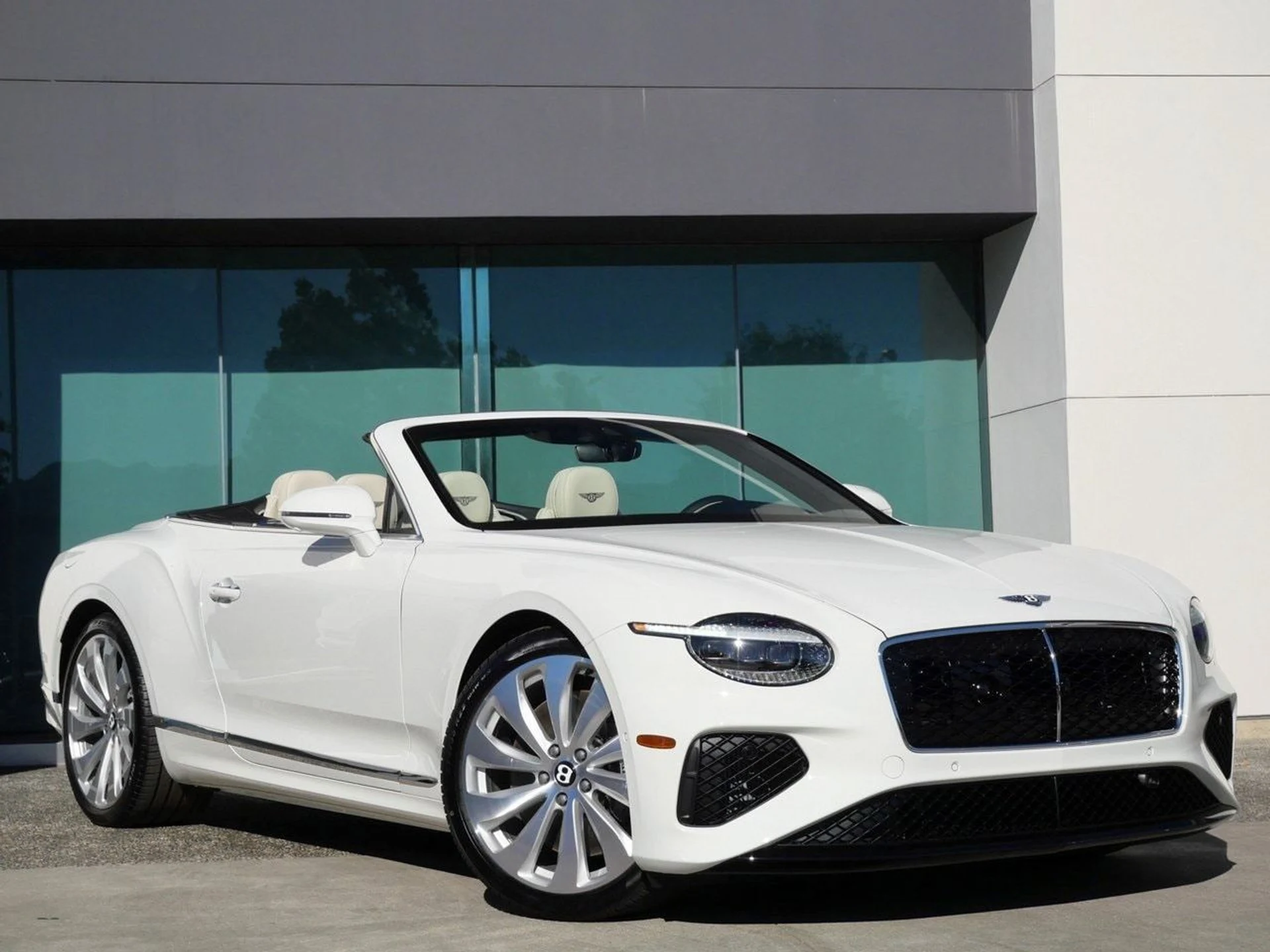 mph000_3197695501_7574e250eff8cce105ae58a76c258b64x_0cd7381f76