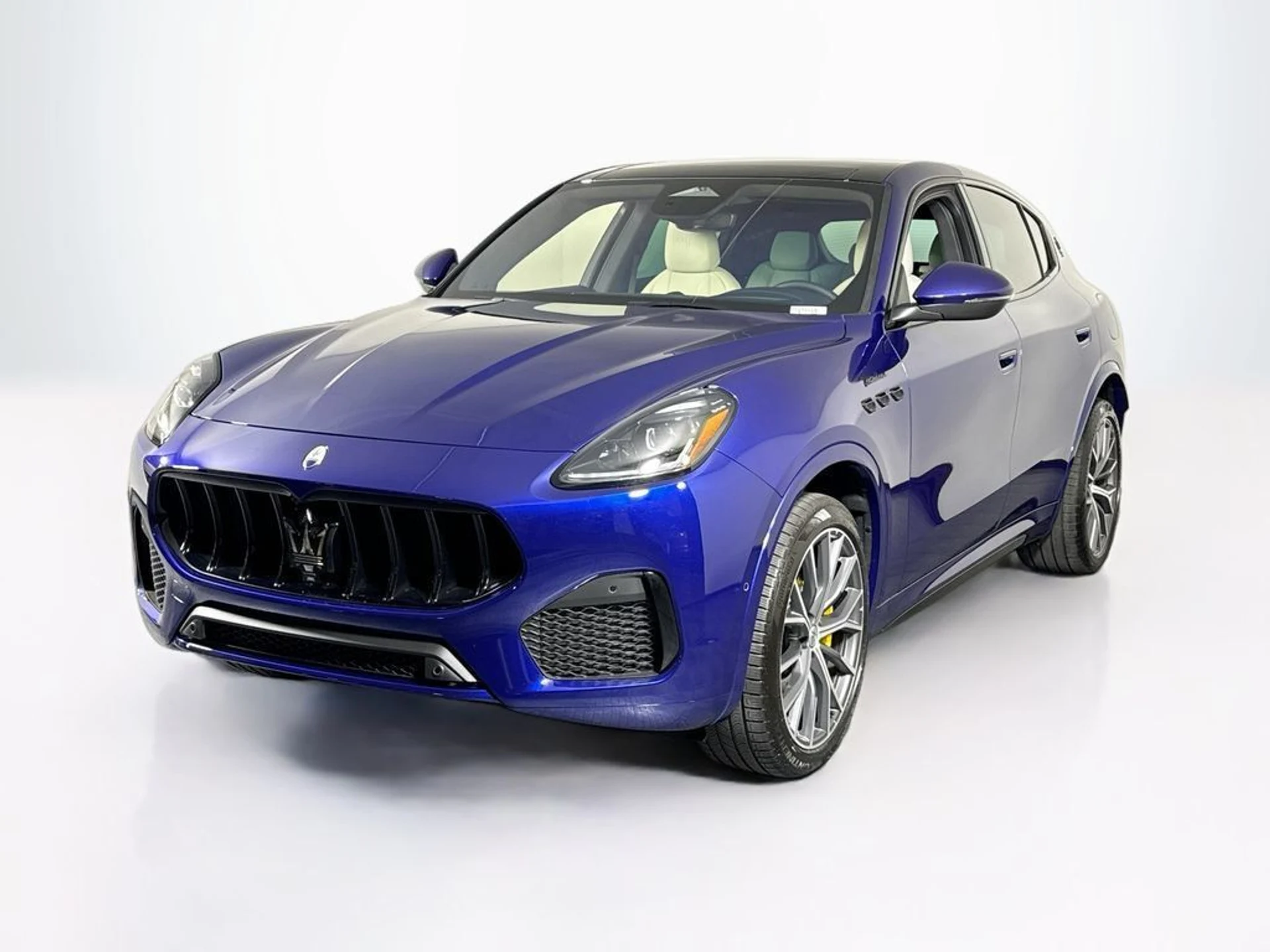 mph000_3201843075_new_2026_maserati_grecale_modenaawd_11350_23073548_1_1024_74c9cccf49