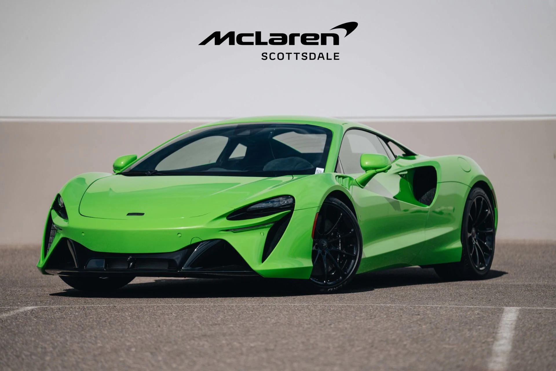 mph000_3205772459_Used_2025_MCLAREN_ARTURA_1732371941_e5f60fae2e