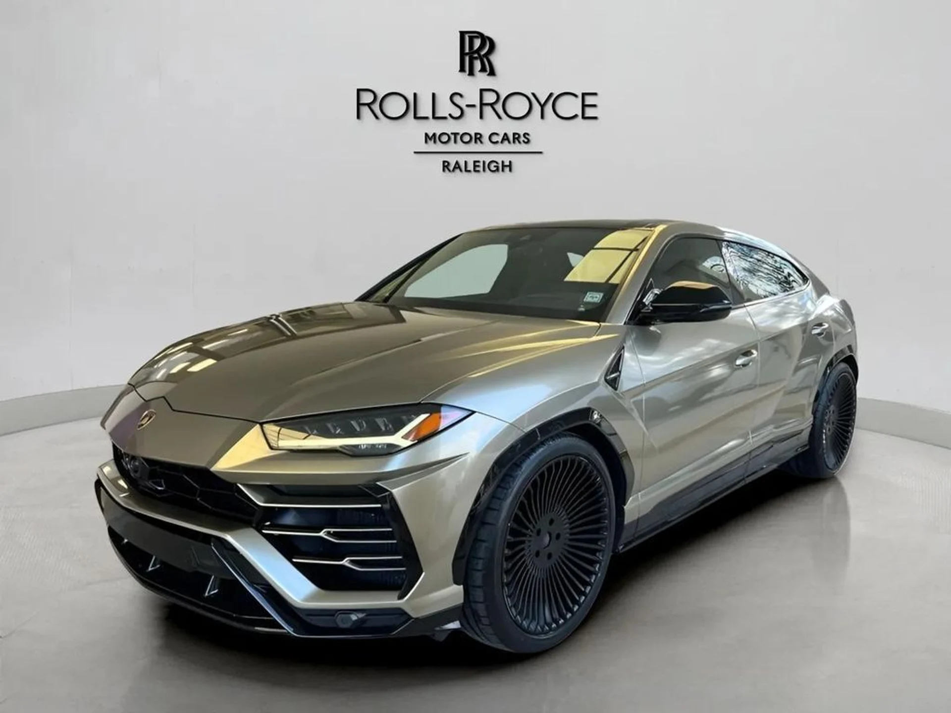 mph000_3206518530_6h7g4wvoxrym1xv9m6le8b41sbzr_9b9cc74ade