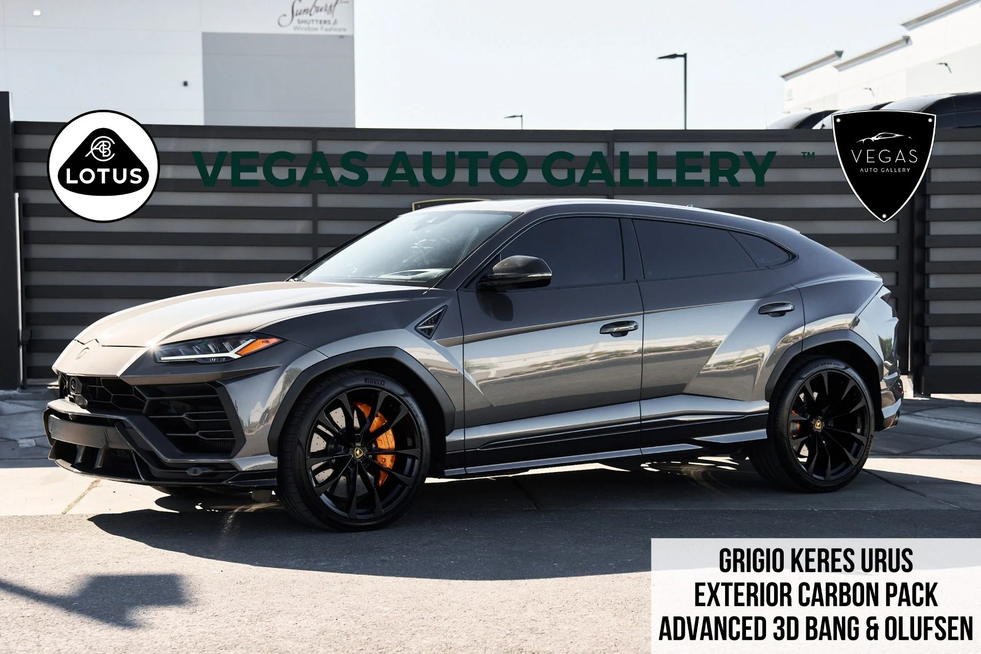 mph000_323501448_Used_2022_Lamborghini_Urus_Base_1759562009_b29a7d795d