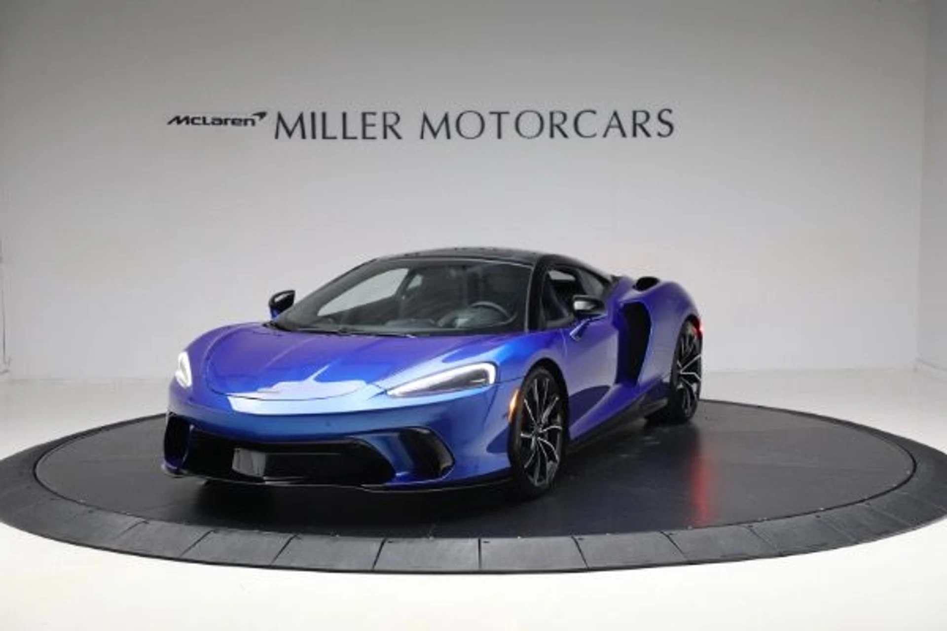 mph000_3244982348_New_2025_Mc_Laren_GTS_Tech_Lux_bc2f85da82