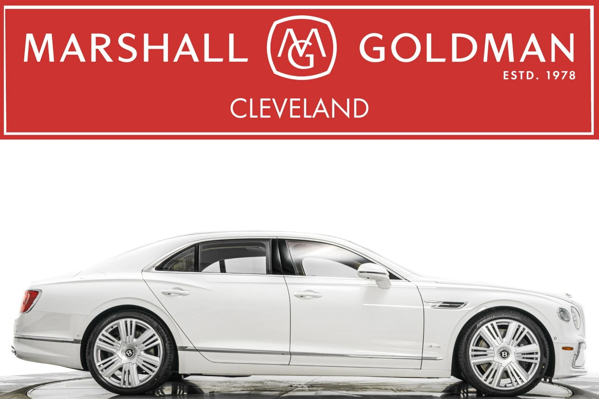 mph000_3281393632_Used_2026_Bentley_Flying_Spur_Azure_1772059089_e3b74ca070