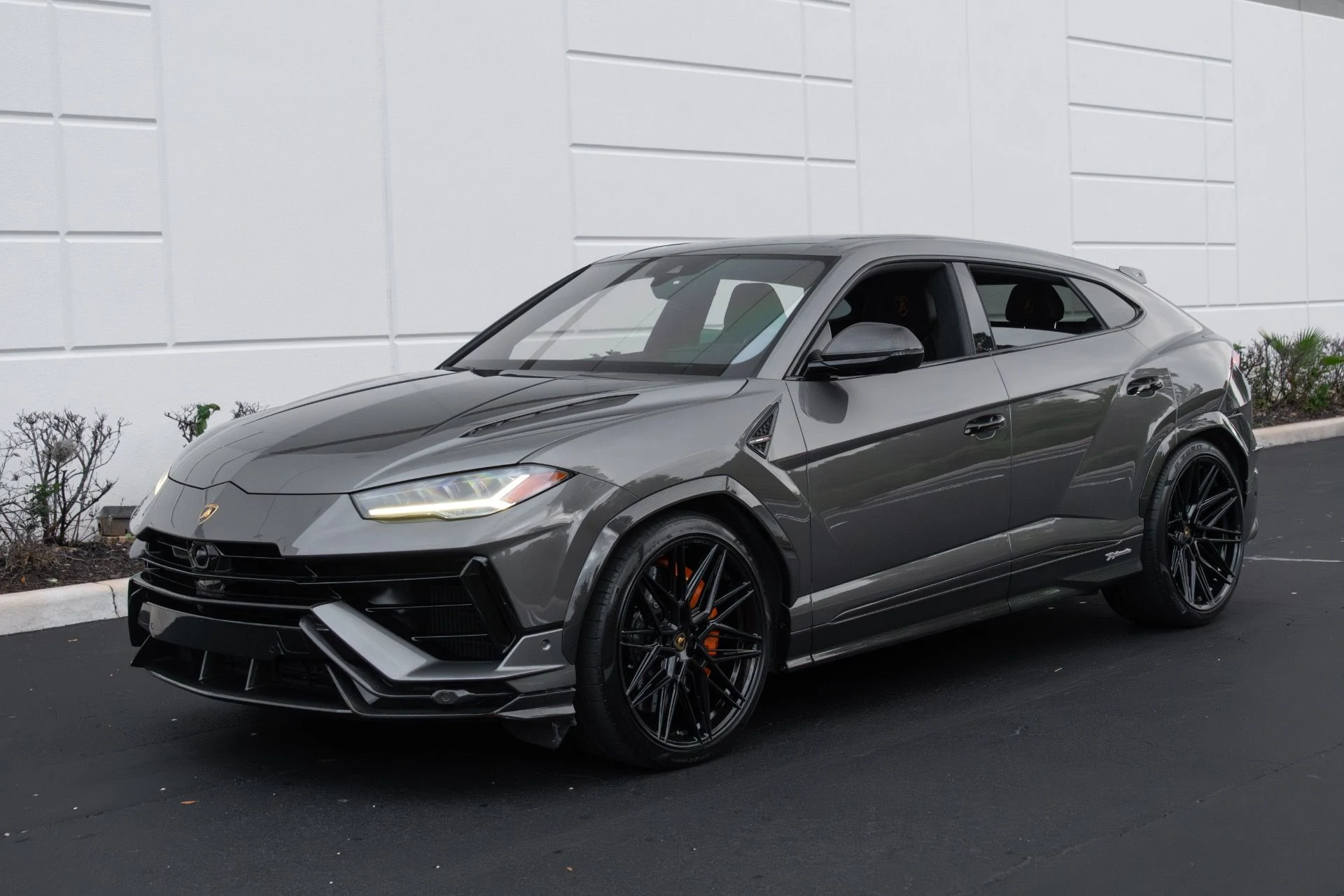 mph000_3282656425_Used_2023_Lamborghini_Urus_Performante_1764644913_9231c1ea6b