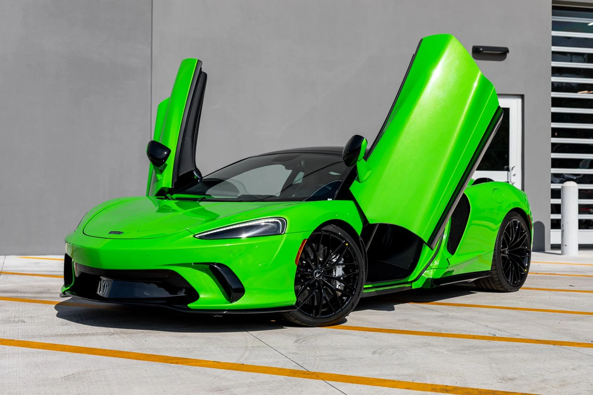 mph000_3296393181_New_2025_Mc_Laren_GTS_a8ae3812ea