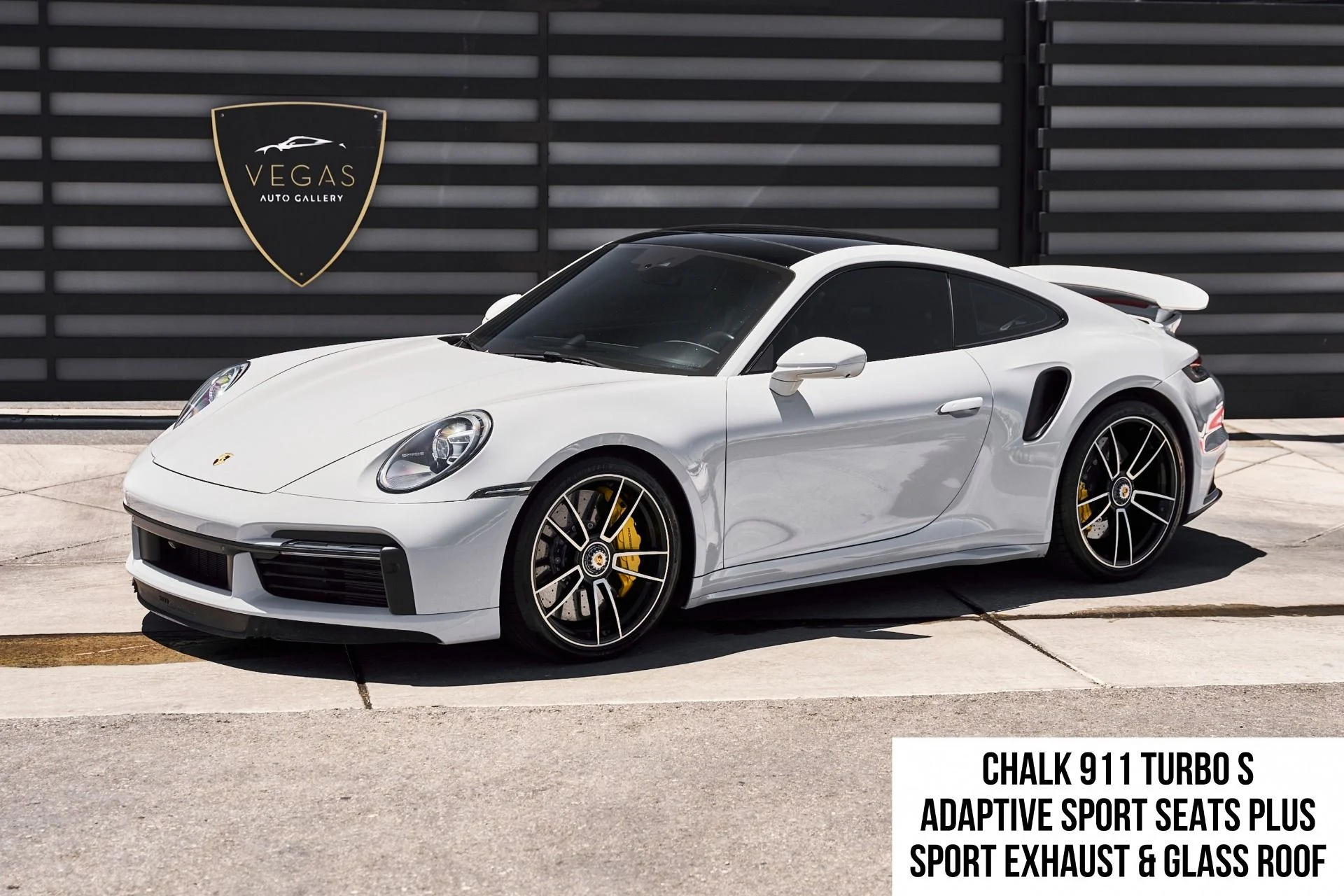 mph000_3311546834_Used_2022_Porsche_911_Turbo_S_1782757334_094430c498