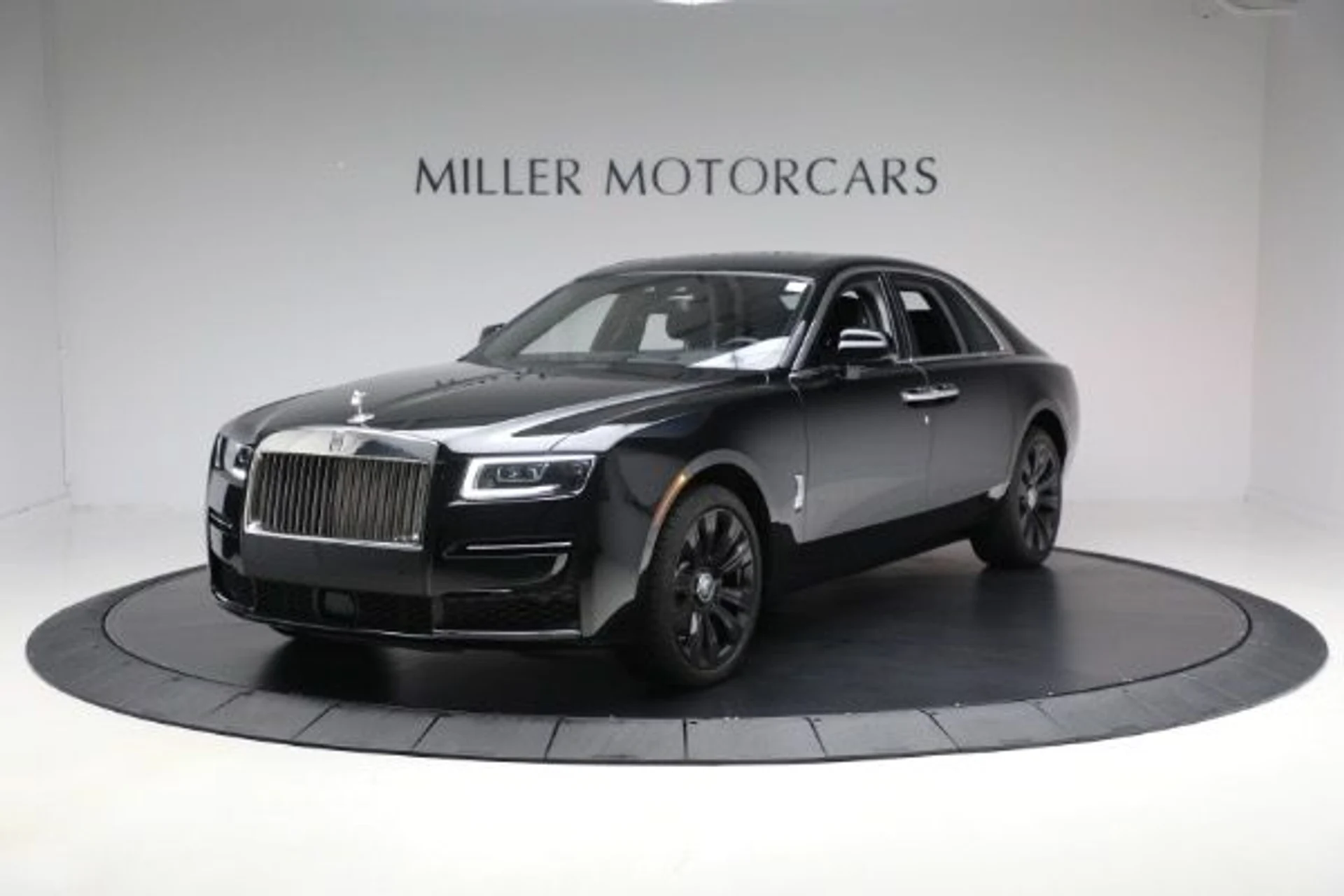 mph000_3339259000_Used_2021_Rolls_Royce_Ghost_d8f36b30c8