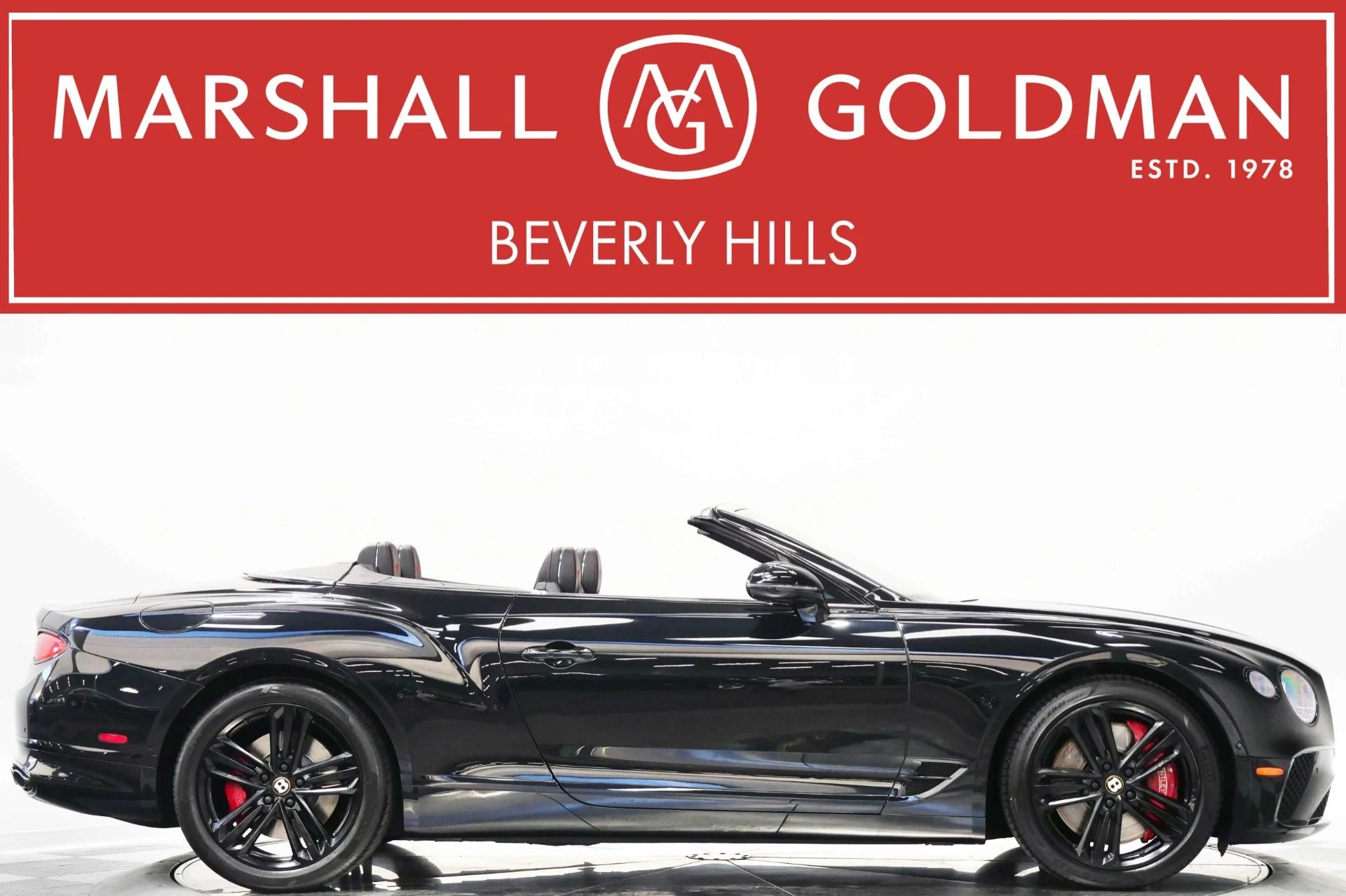 mph000_3352594689_Used_2020_Bentley_Continental_GTC_V8_Blackline_Specification_Front_Seat_Comfort_Specification_1768247117_3e4b21119a