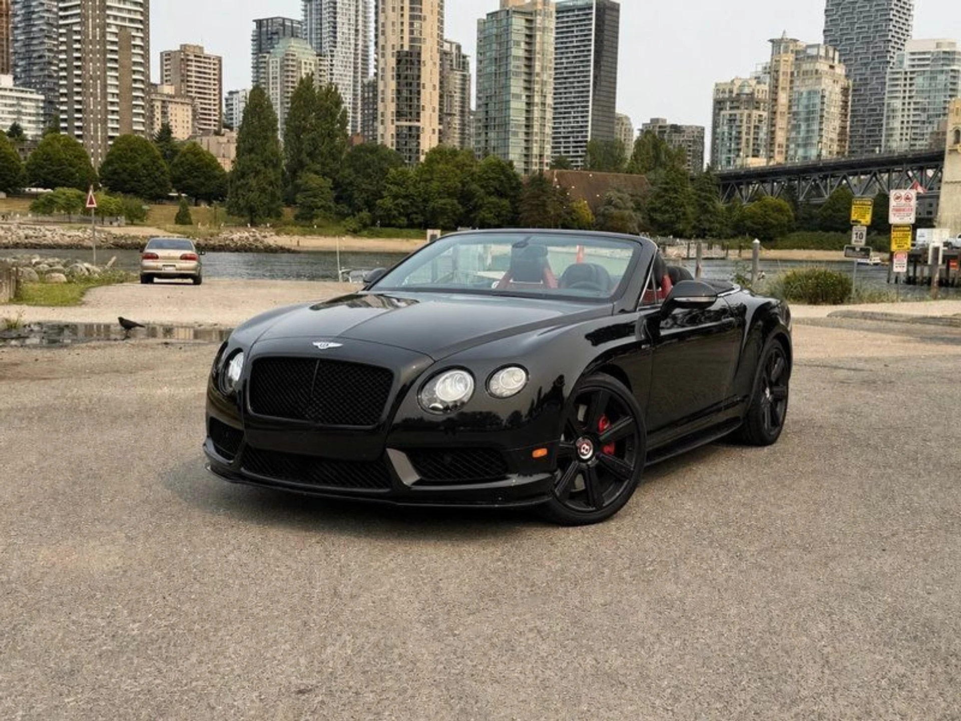 mph000_3370769276_38931332_08997_2015_bentley_continental_gt_convertible_001_50bbf743fb