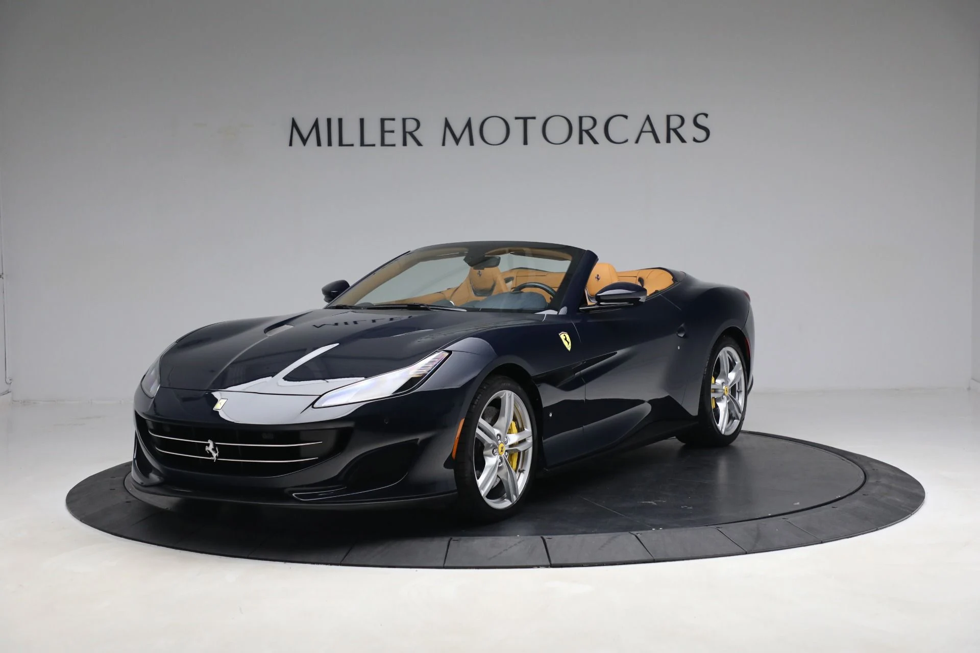 mph000_339323858_Used_2019_Ferrari_Portofino_4f7cfcdab5