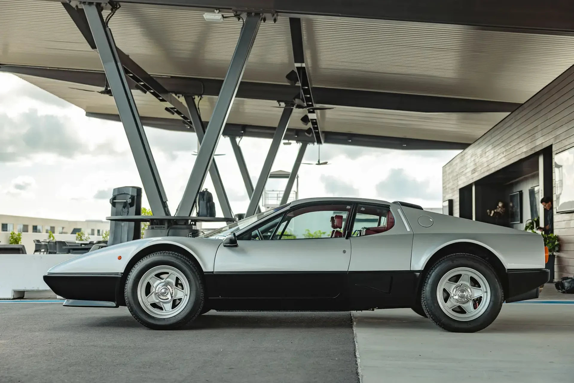 mph000_3408454071_684b25b09430d2dd21470b52_gallery_image_0_1749755301906_0d04f7a737