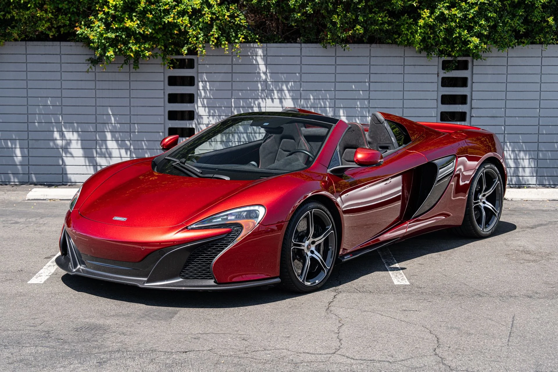 mph000_3415376178_Used_2015_Mc_Laren_650_S_Spider_1754071742_2b42b2f834