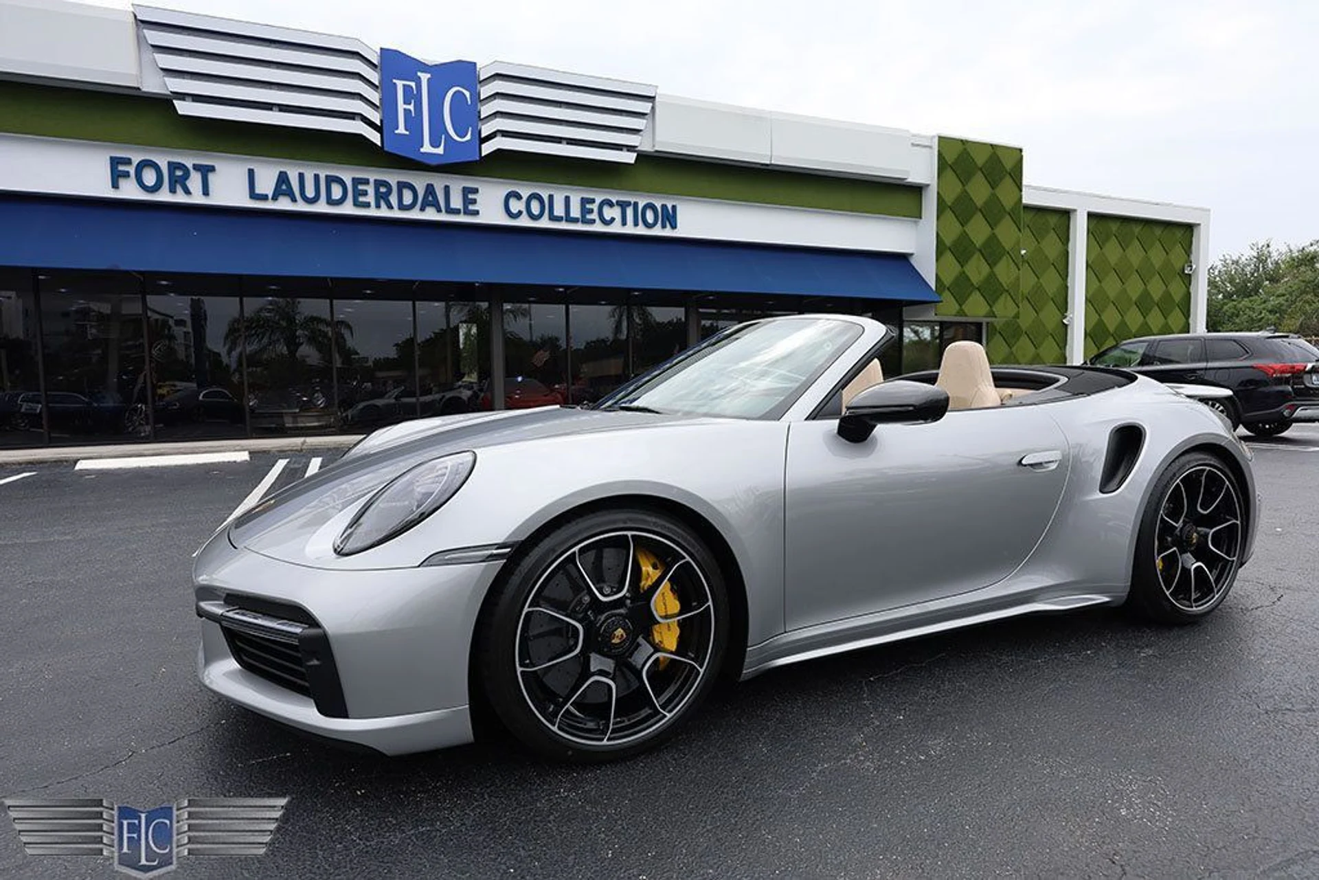 mph000_3445926728_used_2024_porsche_911_turboscabriolet_6305_22389429_1_1024_1e99005c43