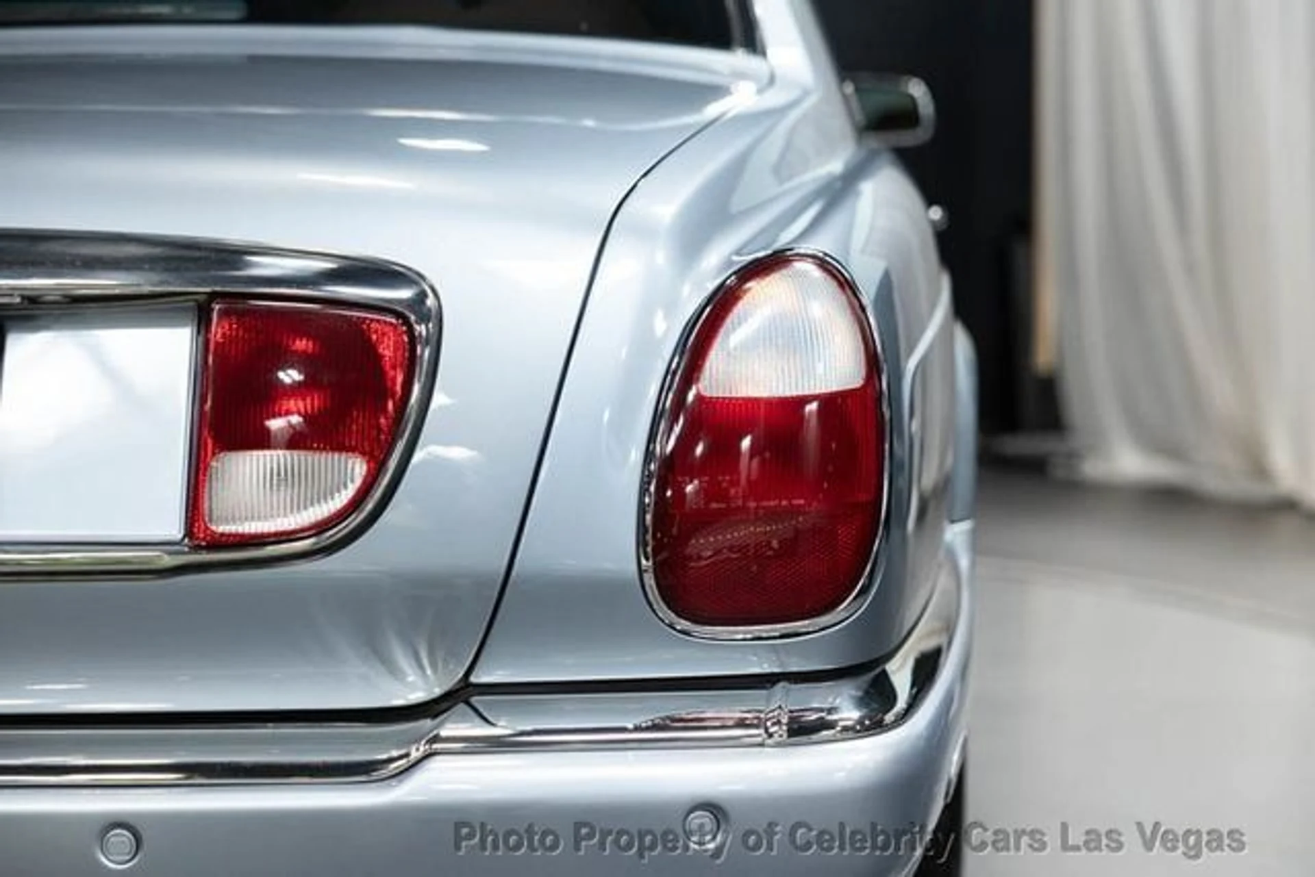 mph000_3465816424_used_2002_rolls_royce_silver_seraph_lastofline1of120forus170totalworldwide_9707_23079302_5_640_a288a62f34