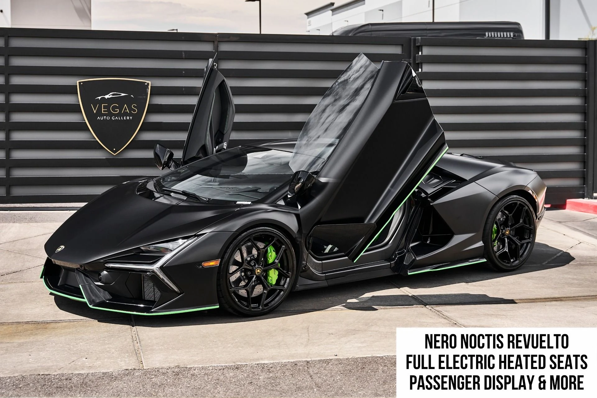 mph000_3486433240_Used_2024_Lamborghini_Revuelto_Base_1788040877_856b3b99b1