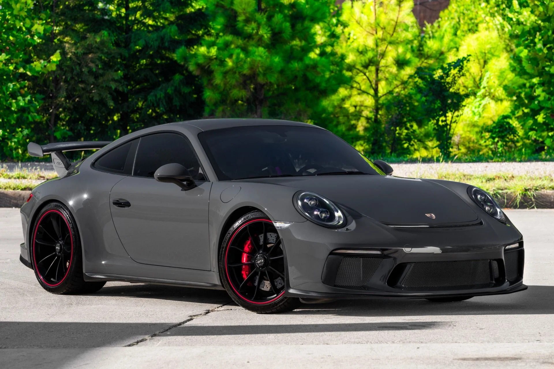 mph000_3491732594_Used_2018_Porsche_911_GT_3_1755272509_010af4bd24