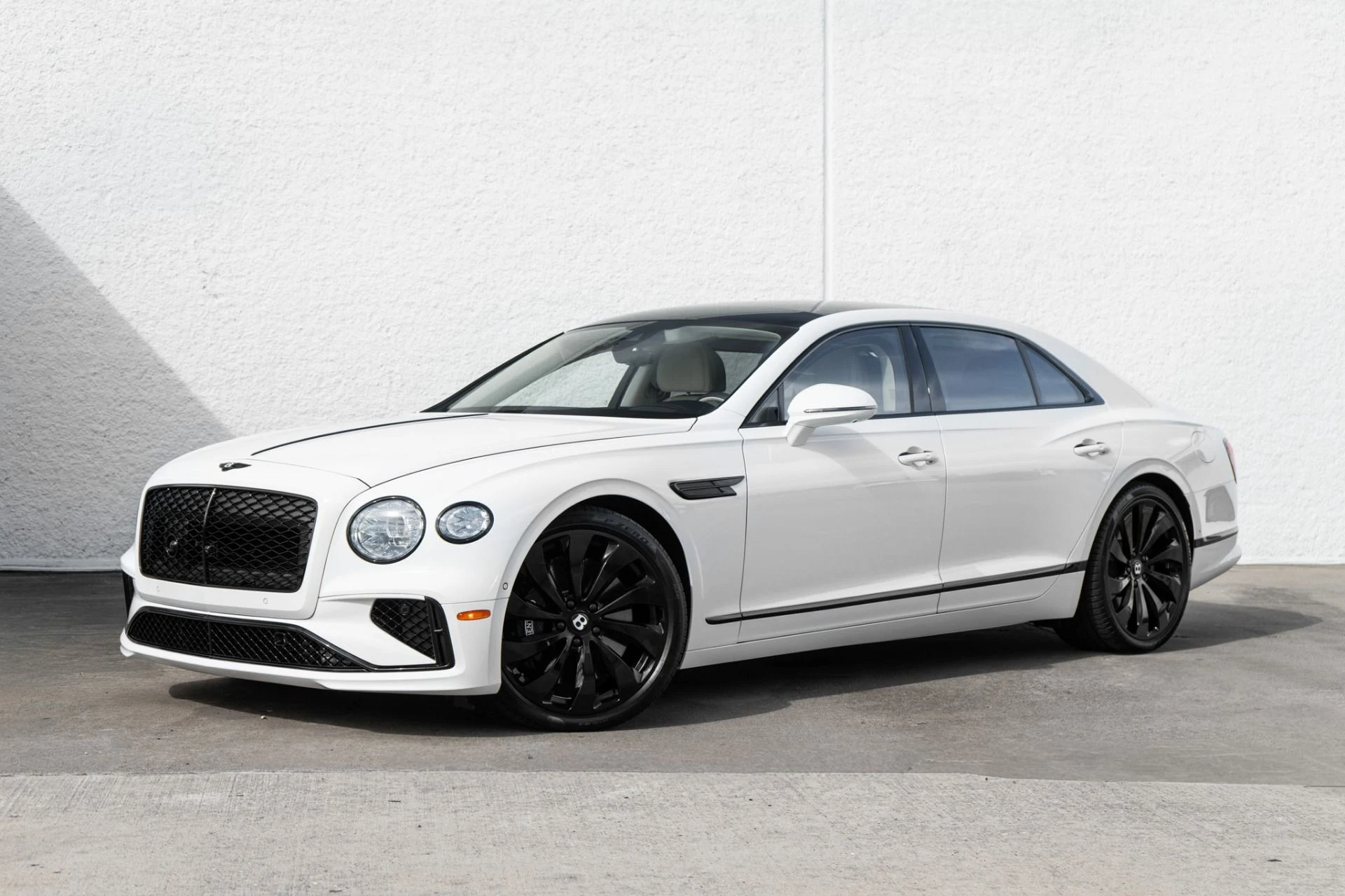 mph000_3499084618_Used_2026_Bentley_Flying_Spur_1792511723_03d0c2ce57