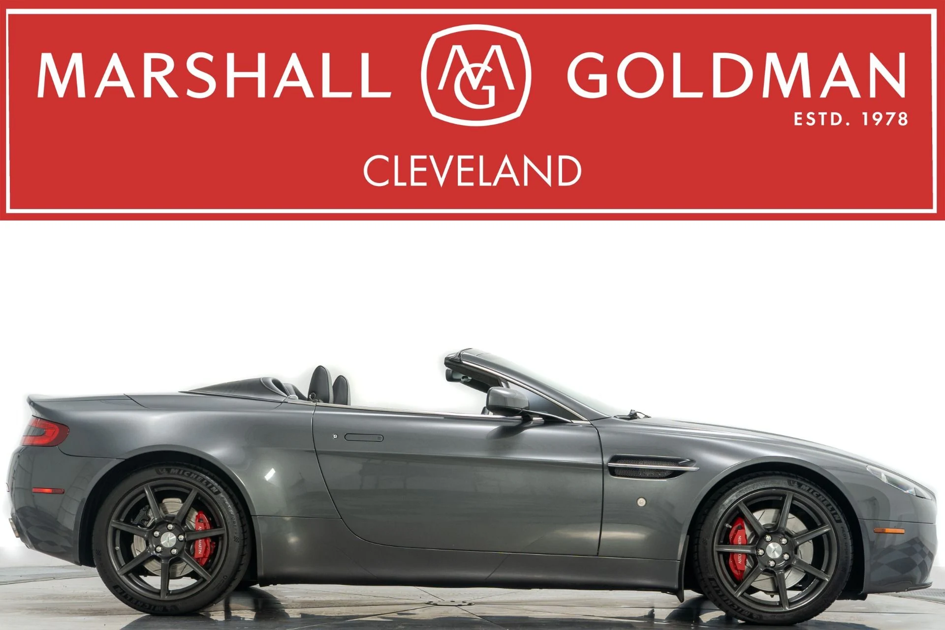 mph000_3504542333_Used_2008_Aston_Martin_V8_Vantage_Roadster_1756322519_617a5aa2d1