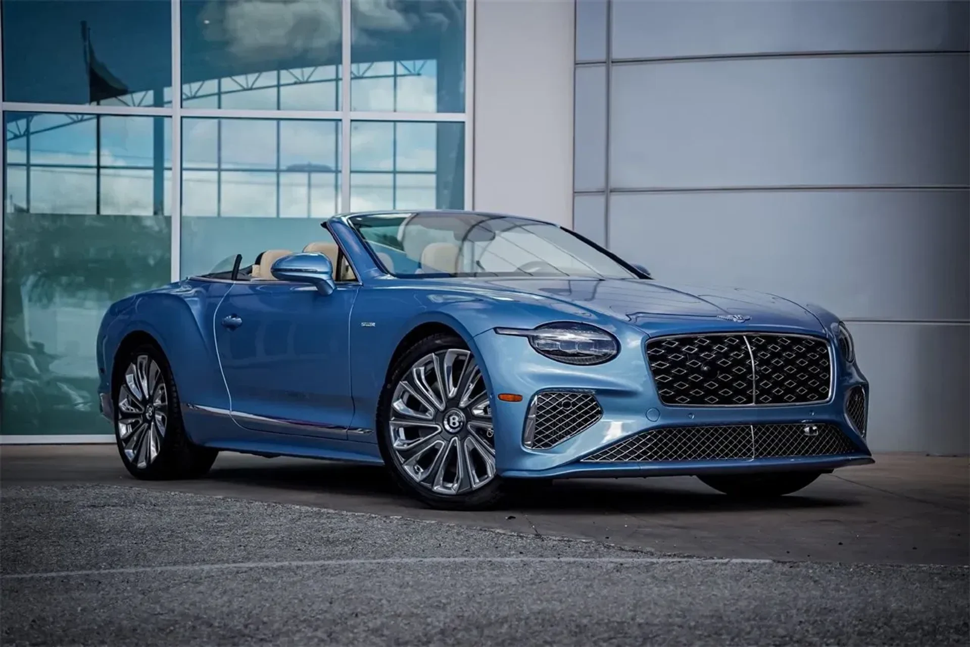 mph000_3504616939_004bd0f93b1d4992a47708697785a87f_34728e3aaa