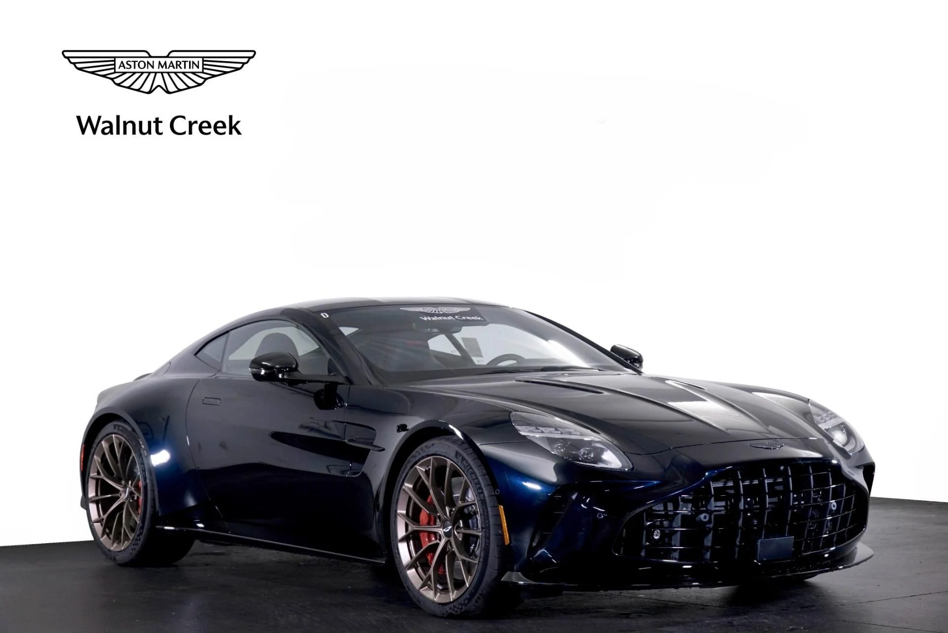 mph000_352683098_New_2025_Aston_Martin_Vantage_1768457468_0074069377