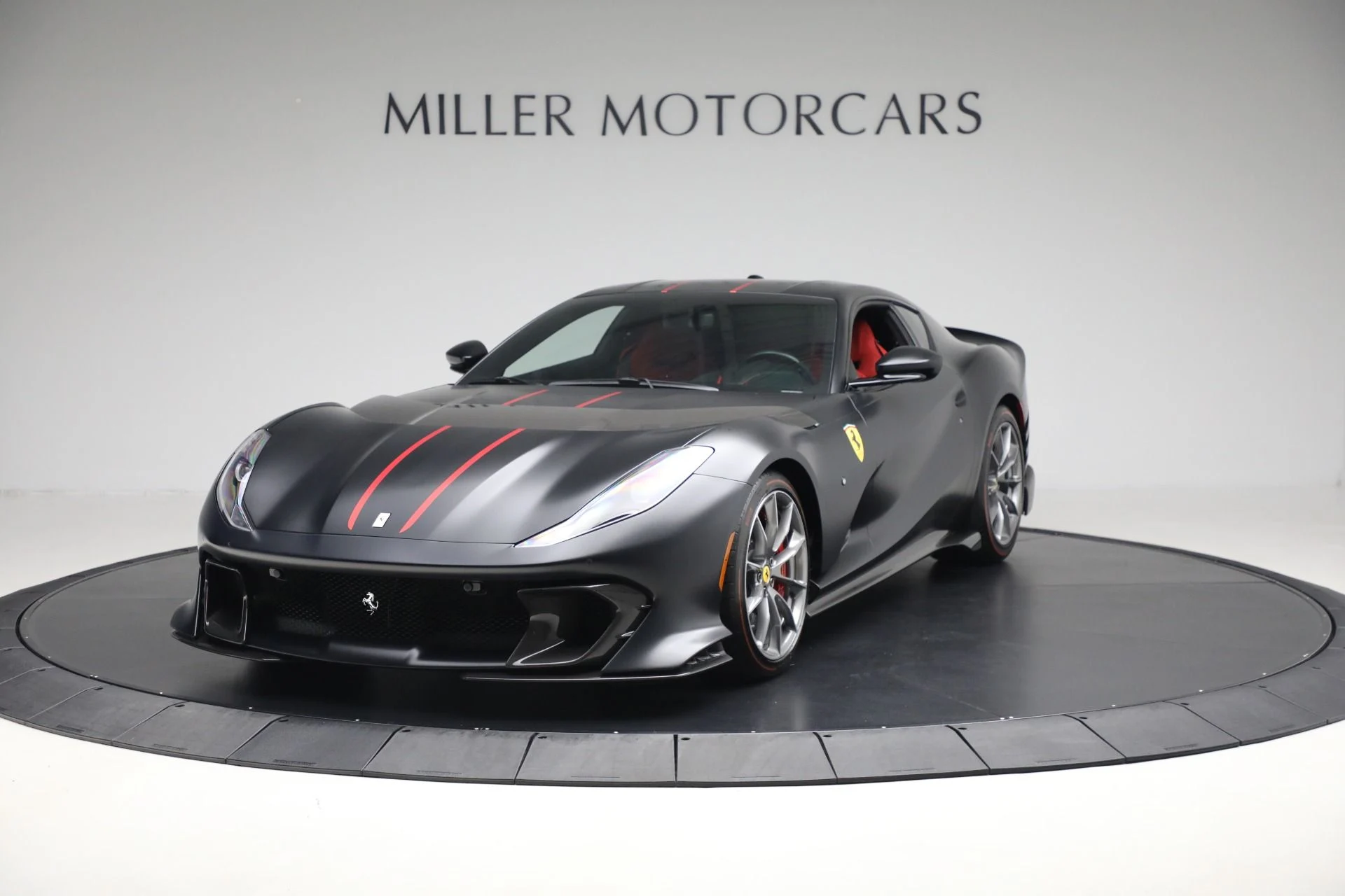 mph000_352984138_Used_2022_Ferrari_812_Competizione_fec60cb87c