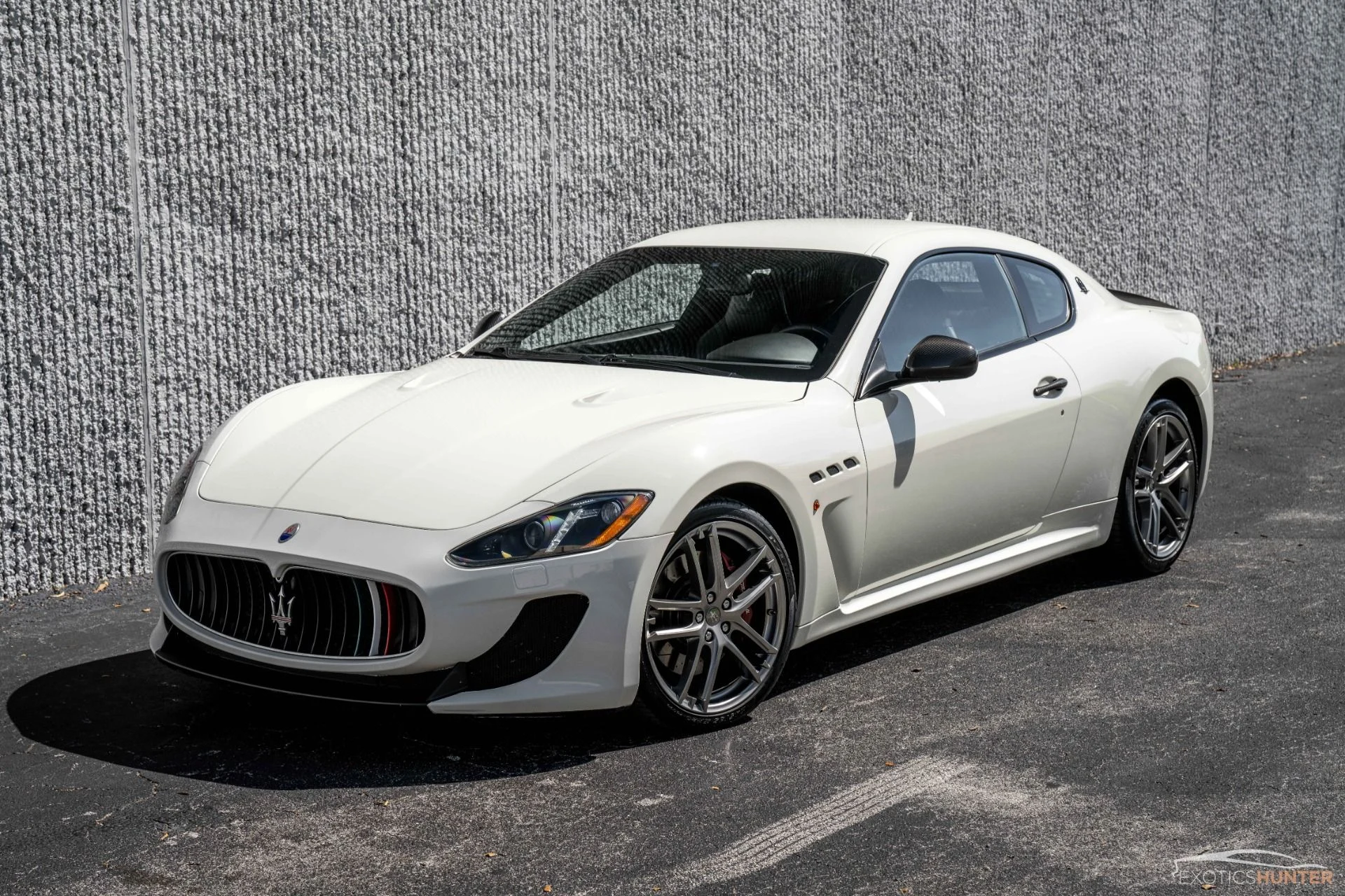 mph000_3536197679_Used_2013_Maserati_Gran_Turismo_MC_with_Carbon_Everywhere_and_Bose_Audio_1761061125_13eedd5d4a