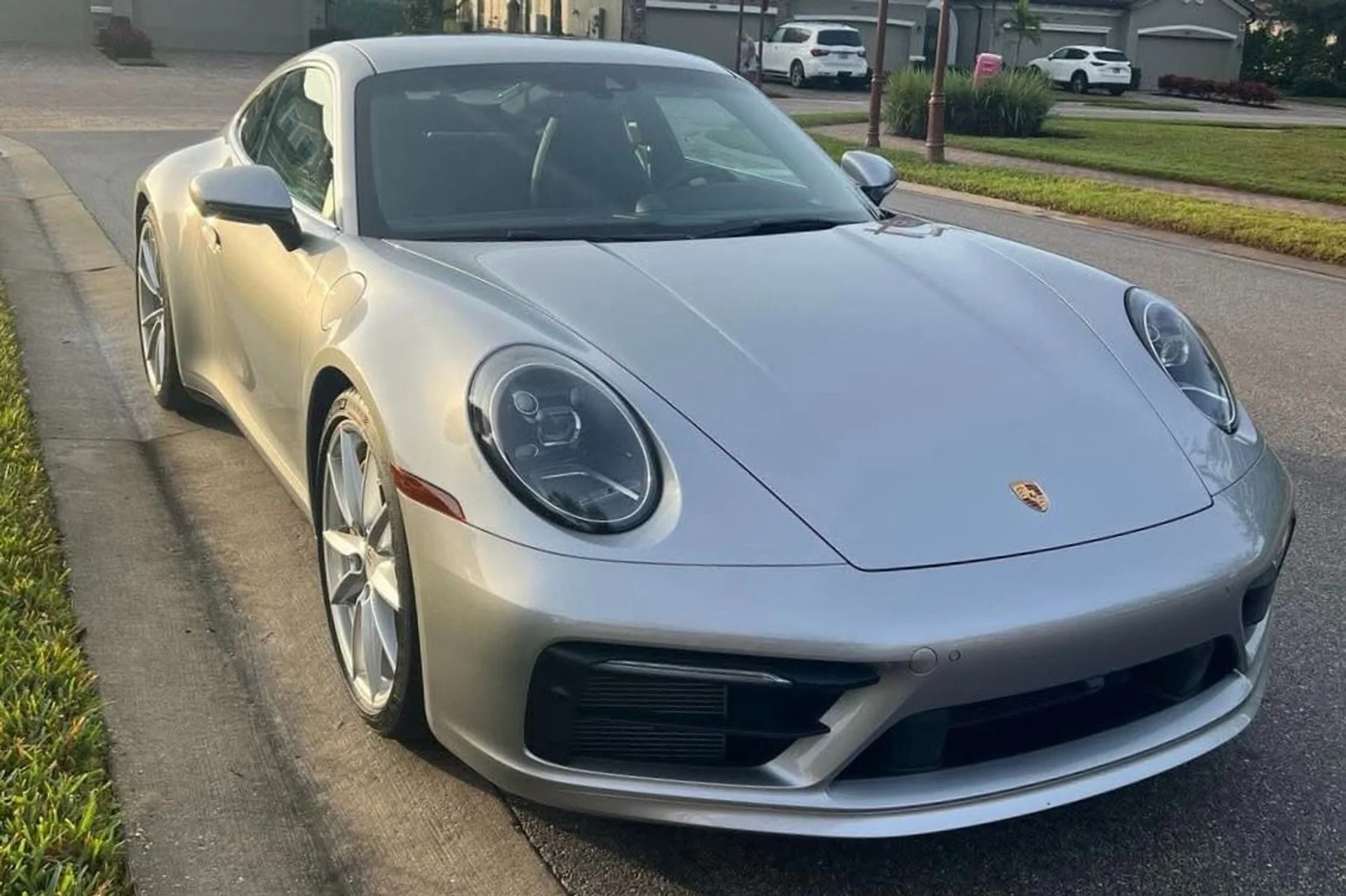 mph000_356395443_Used_2024_Porsche_911_Carrera_S_Manual_1738007466_e886fe1543