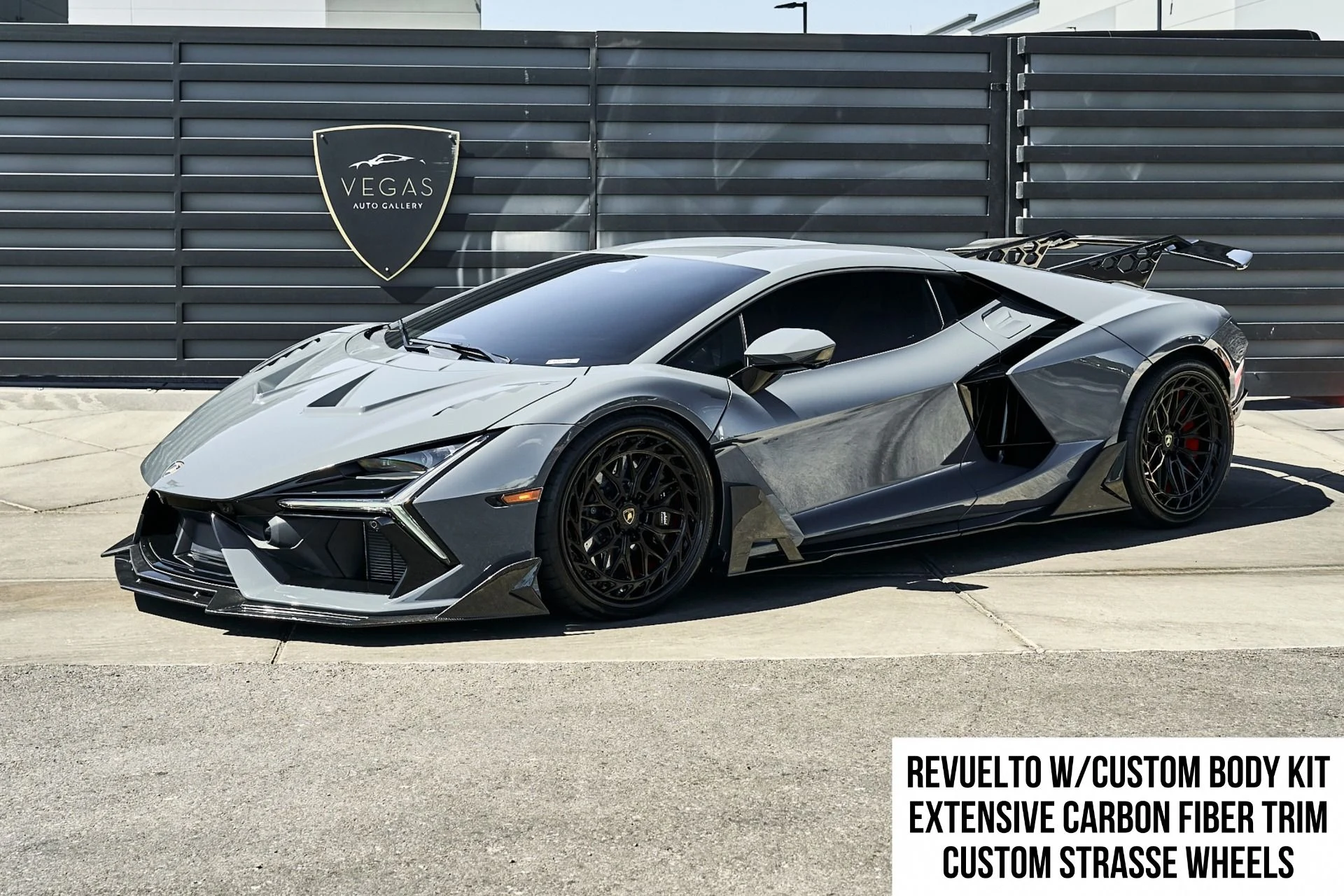 mph000_3591446982_Used_2024_Lamborghini_Revuelto_Base_1789623312_45334e70ce