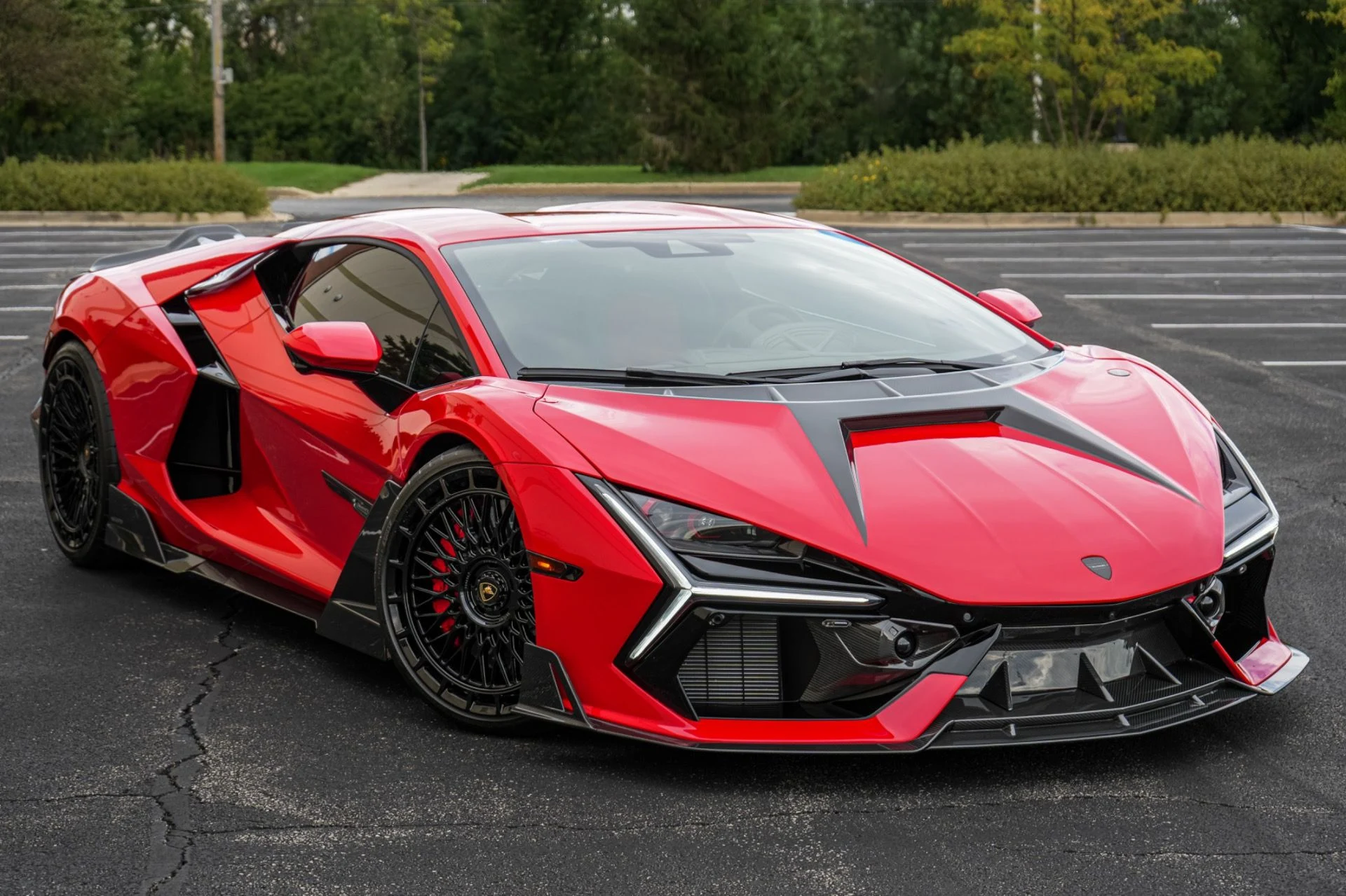mph000_3624612303_Used_2025_Lamborghini_Revuelto_1790107843_bca66a823c