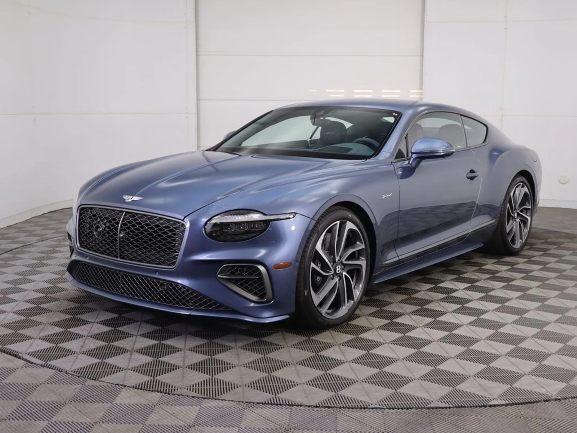 mph000_3626291000_new_2026_bentley_continental_gt_8119_22975586_1_1024_ba621471cd