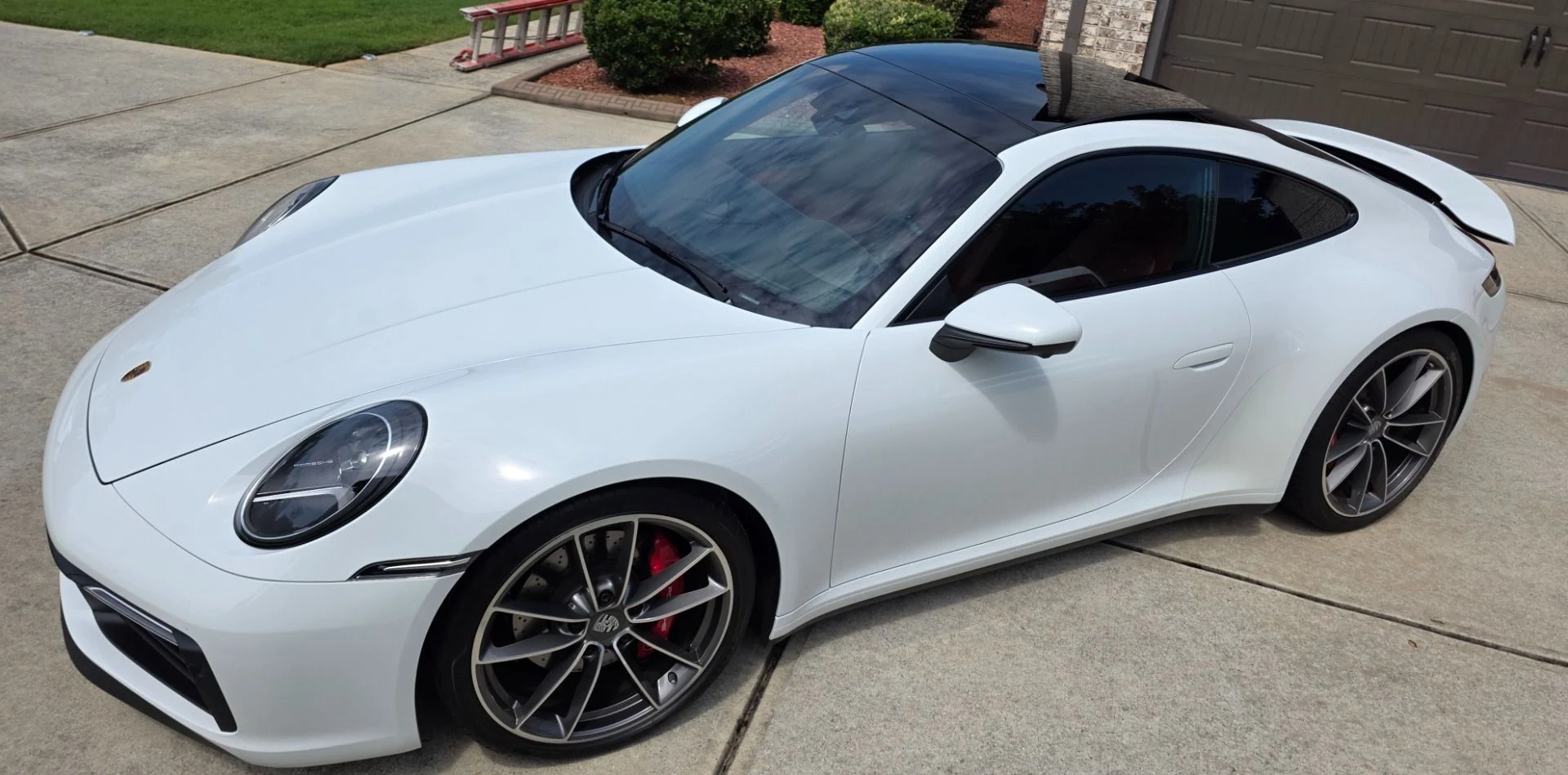 mph000_3632127671_Used_2020_Porsche_911_Carrera_S_1758229261_d2e51fbc00