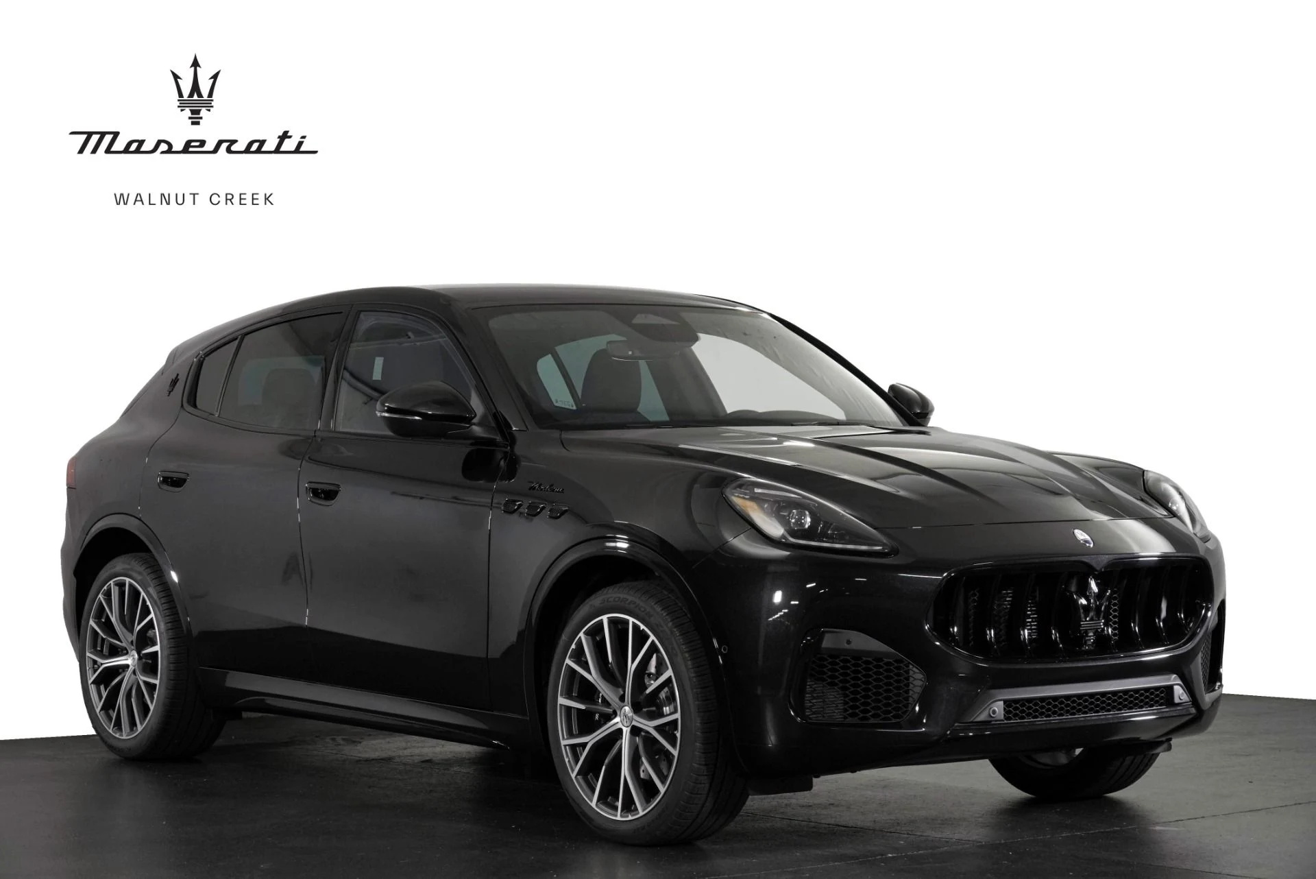 mph000_3666157947_New_2026_Maserati_Grecale_Modena_1789058632_1097f8c55b