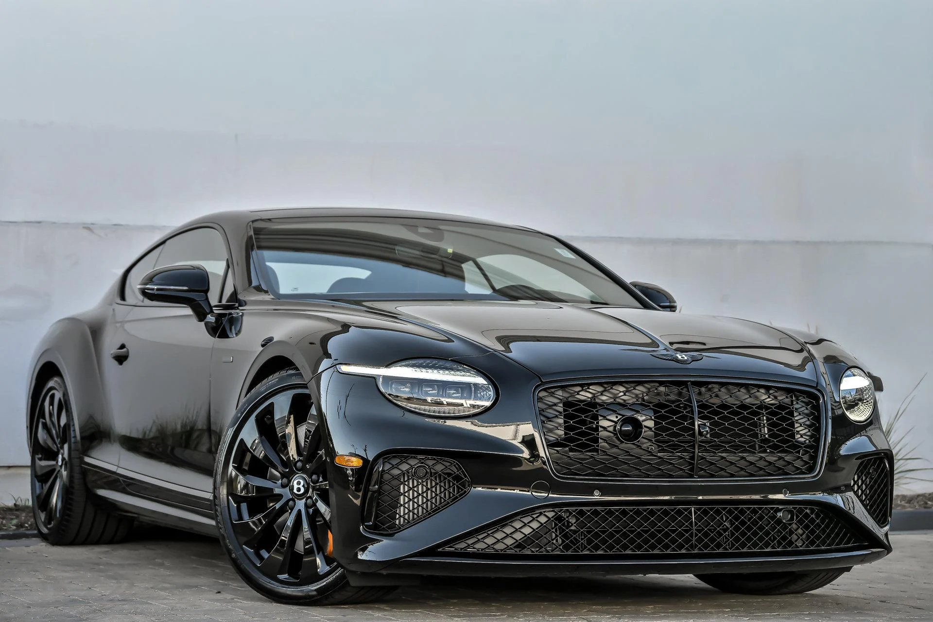 mph000_3690354870_Used_2025_Bentley_Continental_V8_1767433388_043fe3c772