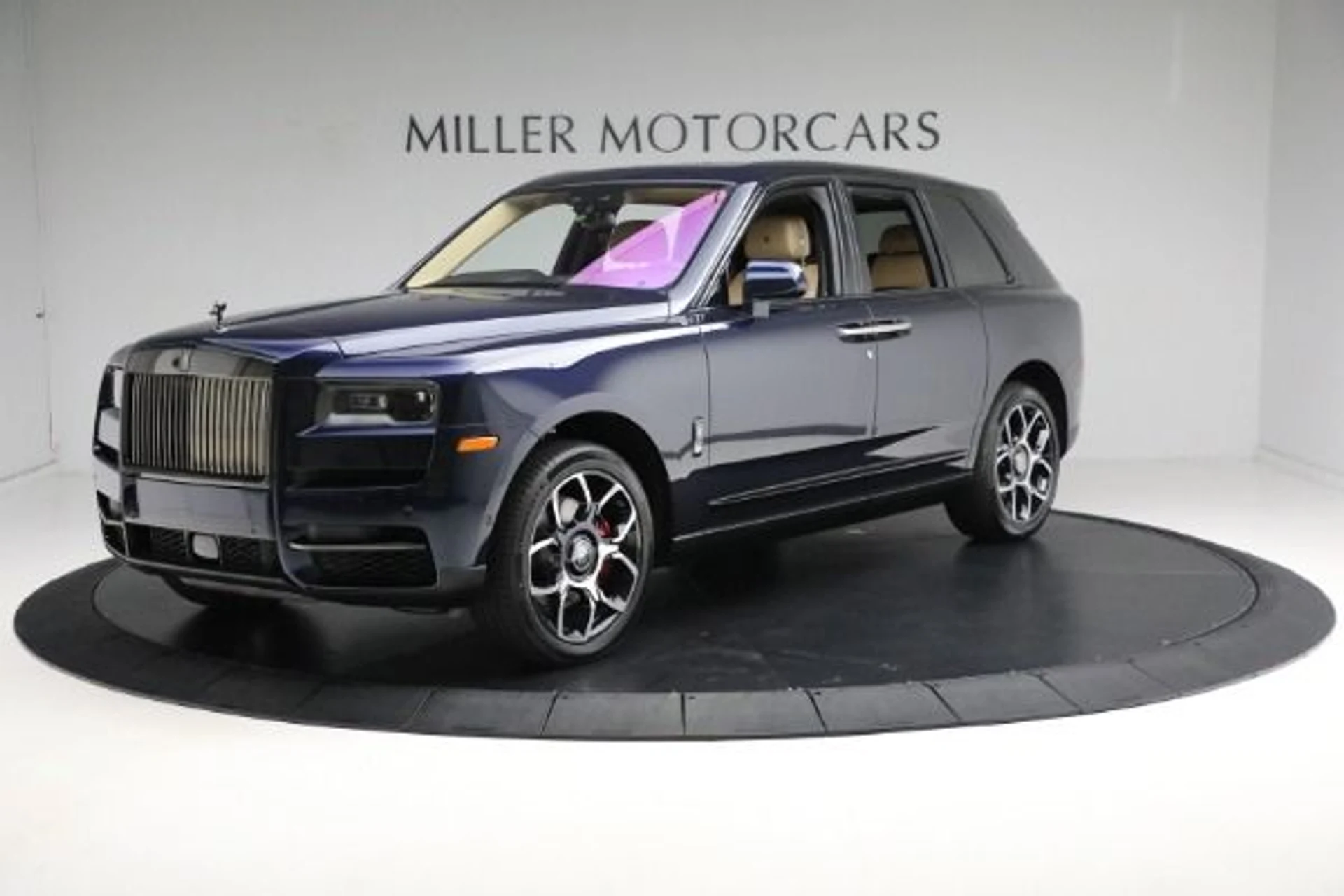 mph000_3692162887_Used_2024_Rolls_Royce_Black_Badge_Cullinan_7513316de2