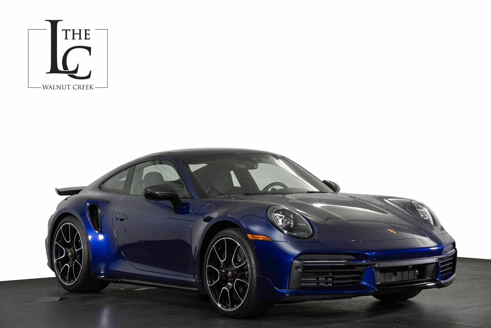 mph000_3700103900_Used_2022_Porsche_911_Turbo_S_1779956653_fad1cfbd94