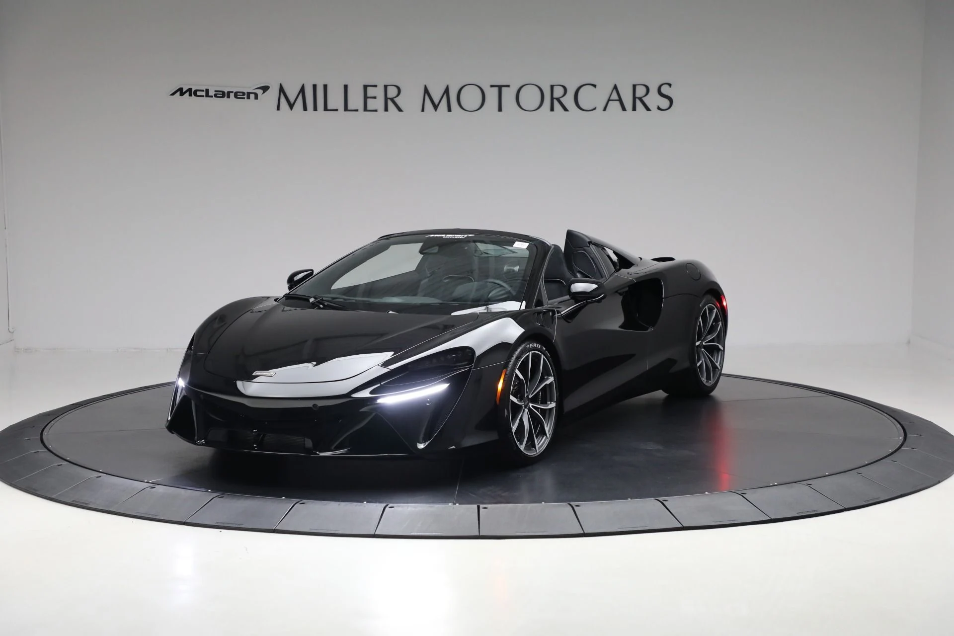 mph000_3701746533_New_2025_Mc_Laren_Artura_Spider_e8dbf63d65