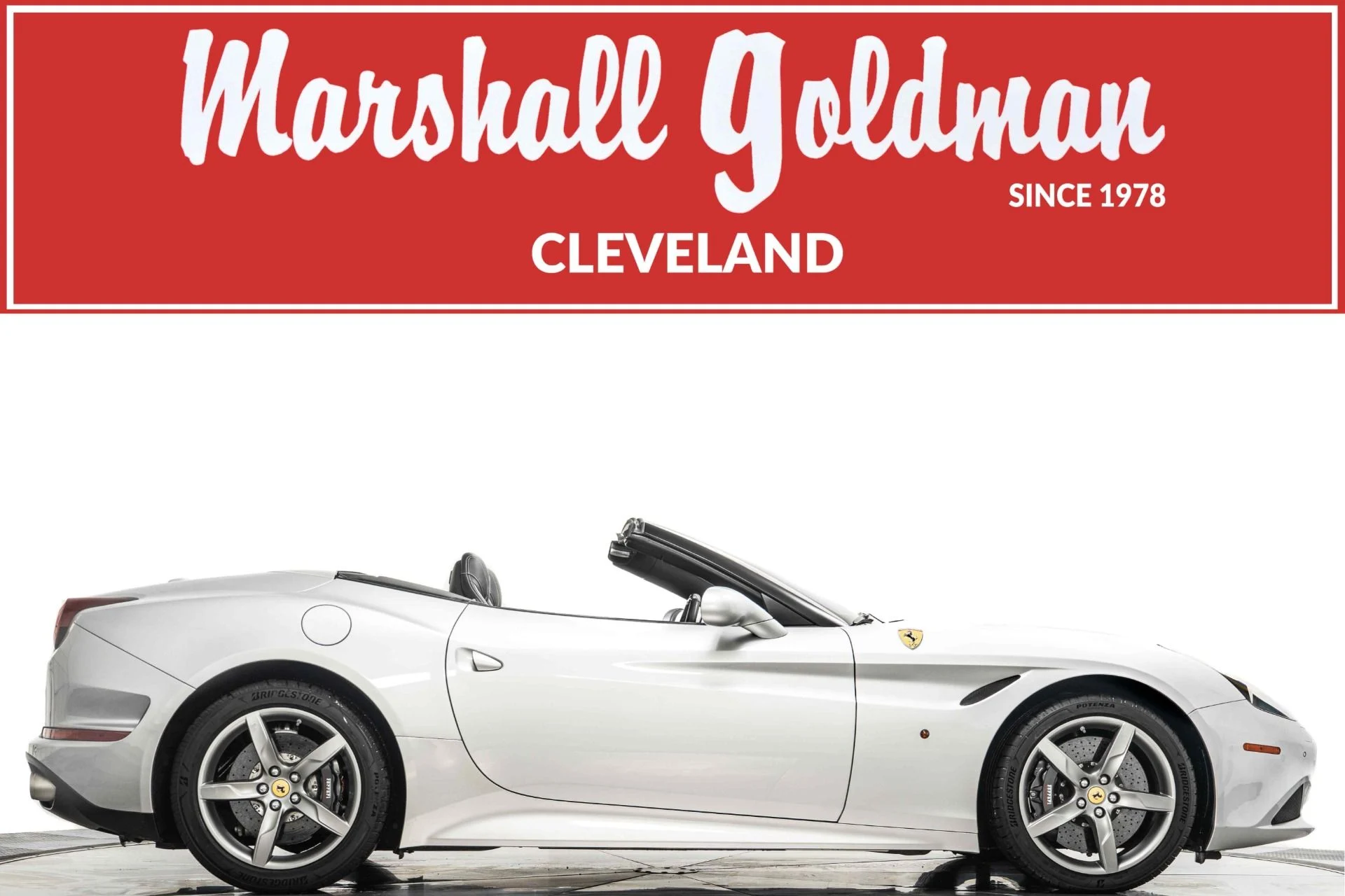 mph000_3713934329_Used_2015_Ferrari_California_T_1753996523_9dc5337b69