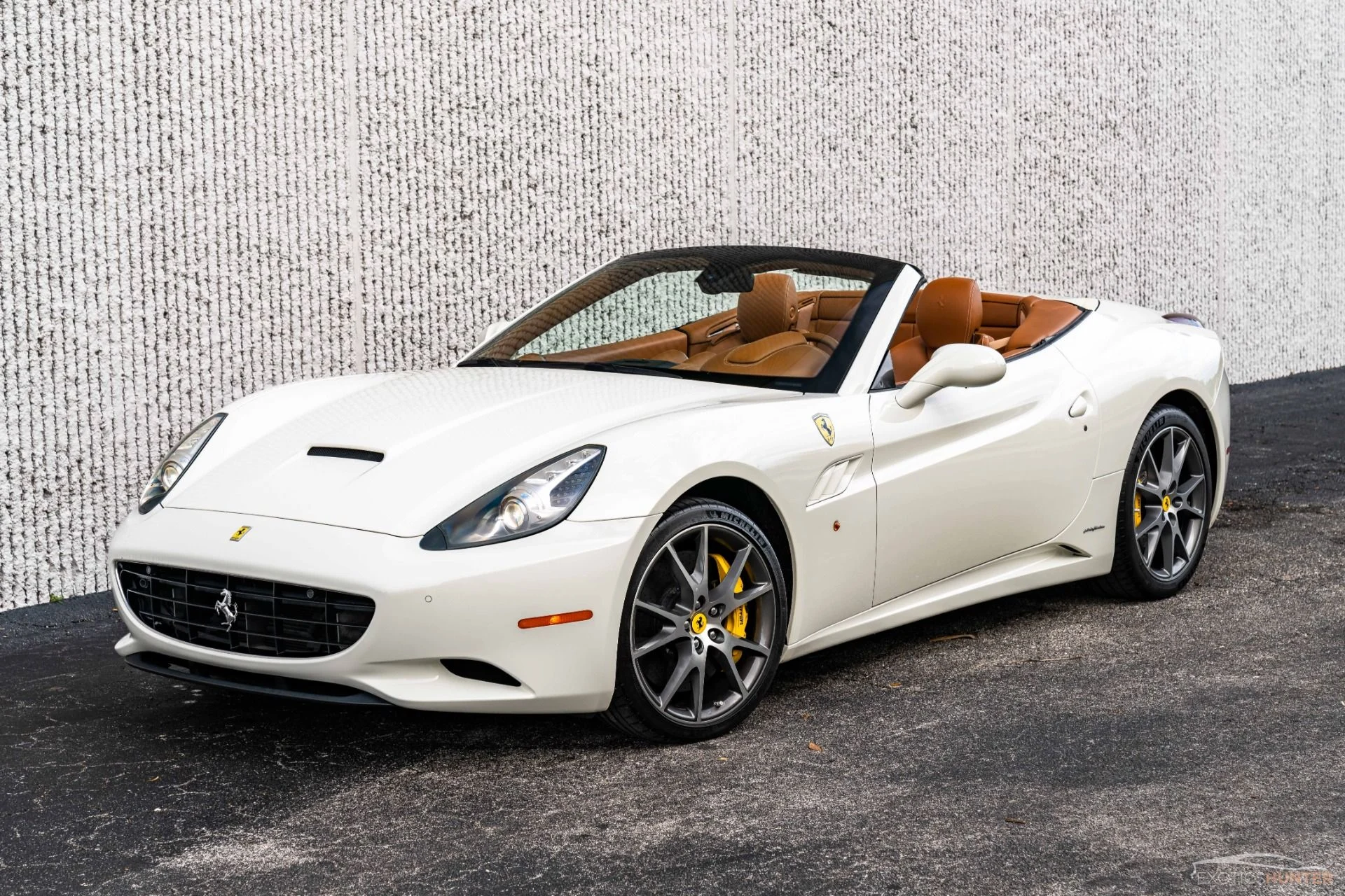 mph000_3715288146_Used_2011_Ferrari_California_HIGH_235_K_MSRP_Cleanest_Cali_We_Have_Ever_Seen_1689719481_9a5633d3af