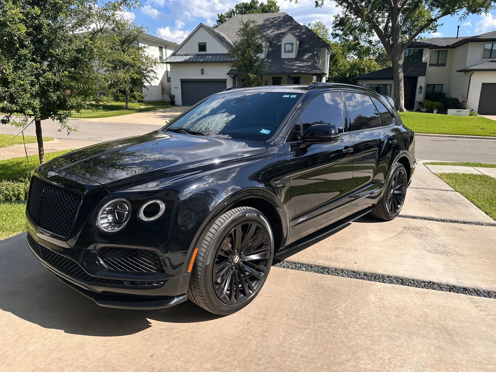 mph000_3716088549_Used_2020_Bentley_Bentayga_Speed_1783614017_117ec16df6