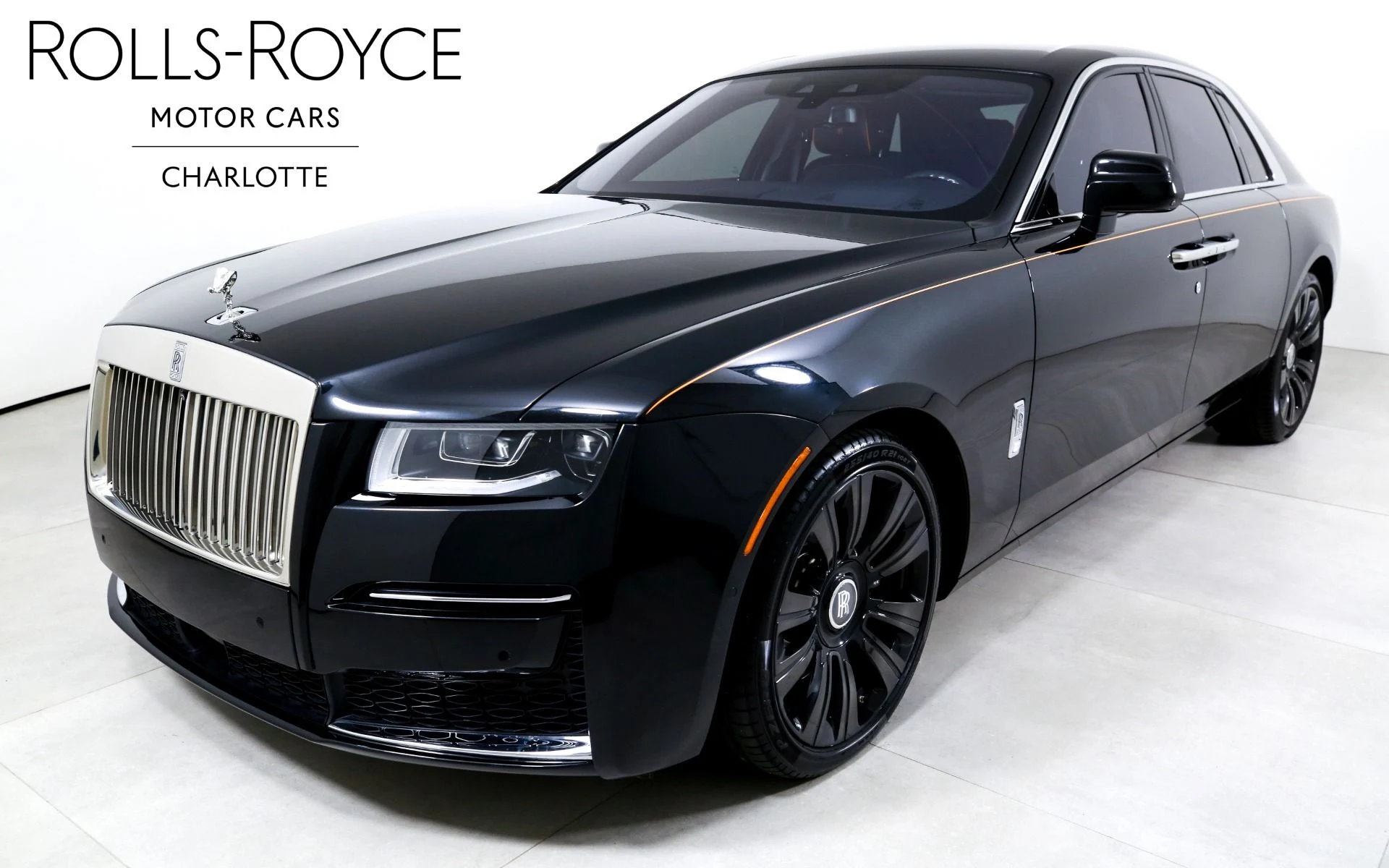 mph000_3723783509_Used_2021_Rolls_Royce_Ghost_1760809917_057d52f66c