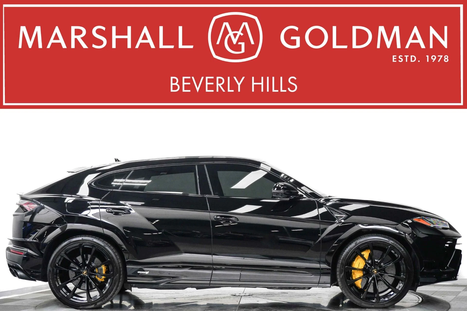 mph000_3724642671_Used_2023_Lamborghini_Urus_S_ADAS_Package_23_Inch_Wheels_657_Horsepower_1780072486_f90a40835f