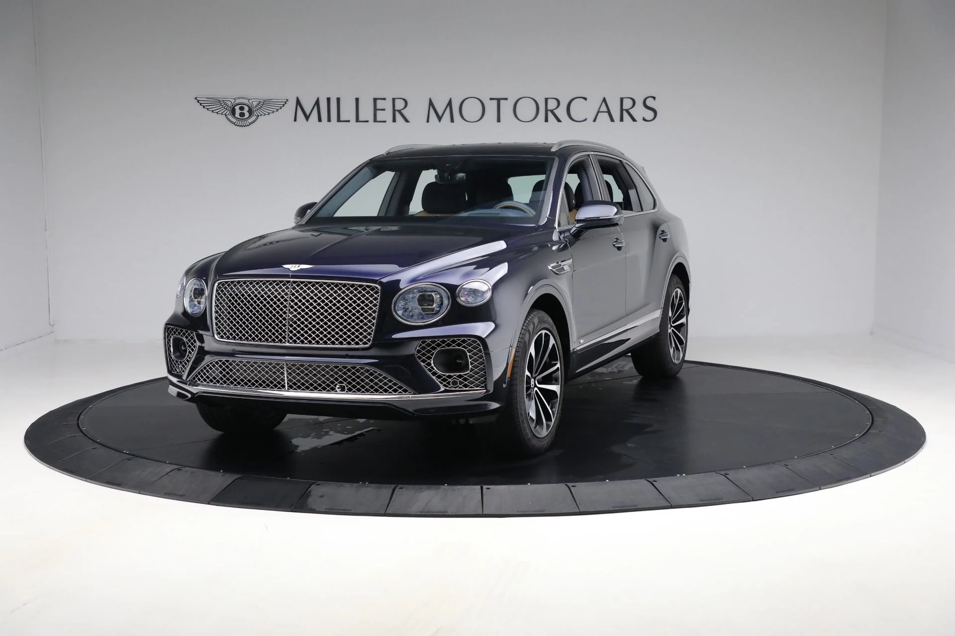 mph000_373958464_Used_2022_Bentley_Bentayga_V8_b8b6d18a6e