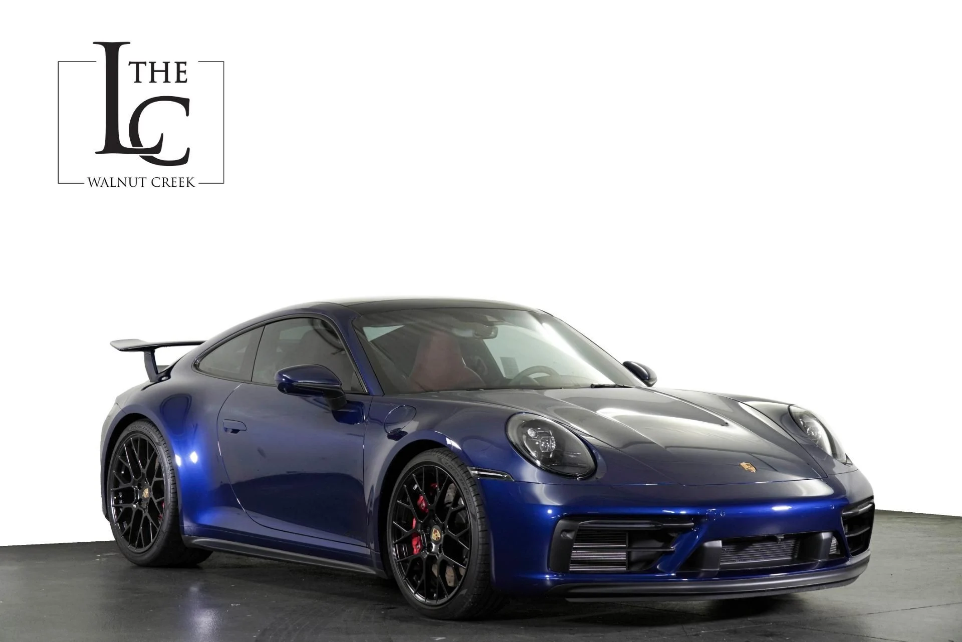 mph000_3756330513_Used_2022_Porsche_911_Carrera_GTS_1771011352_3e05873128