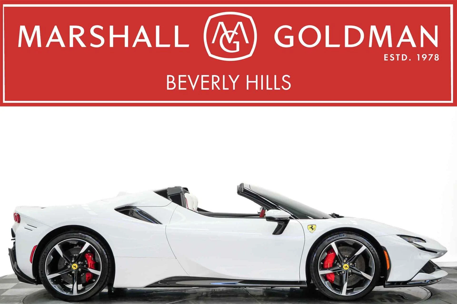 mph000_3756364500_Used_2025_Ferrari_SF_90_Spider_718_K_MSRP_Two_Tone_Exterior_Two_Tone_Interior_Extensive_Carbon_1788280575_7d50511a51