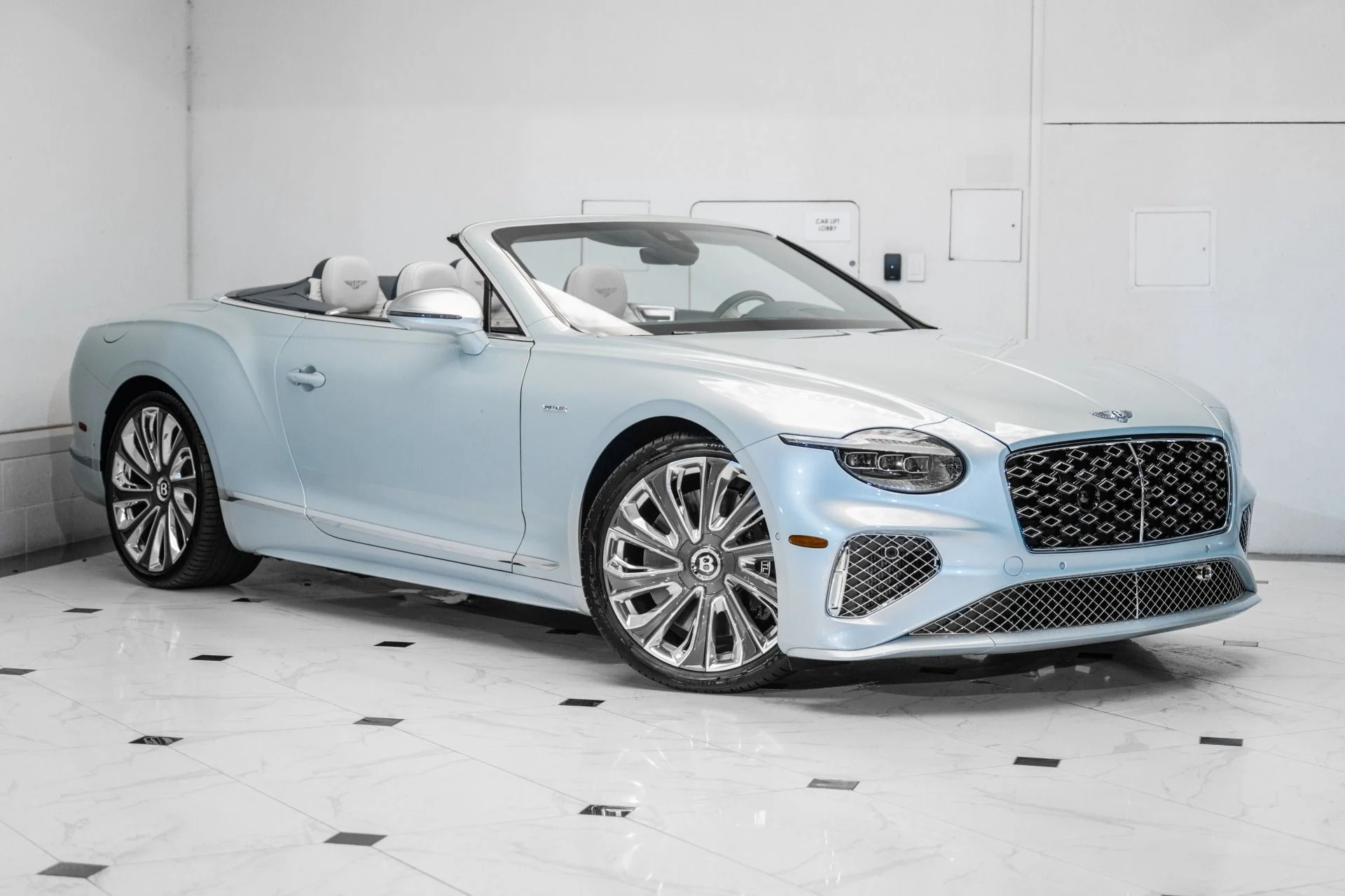mph000_376674929_New_2025_Bentley_Continental_1754062657_ca42d265c9
